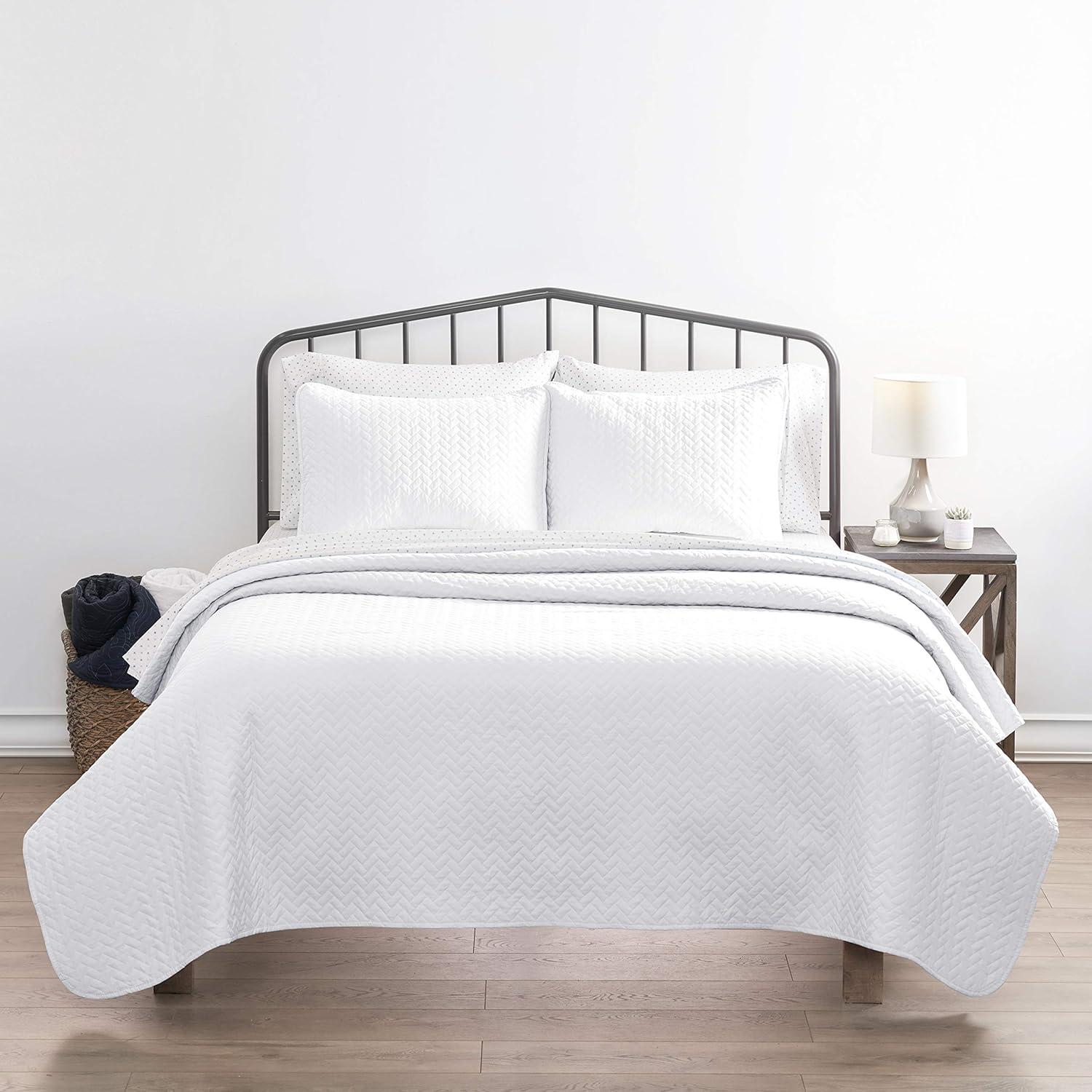 Antora Microfiber Modern & Contemporary Coverlet / Bedspread Quilt Set