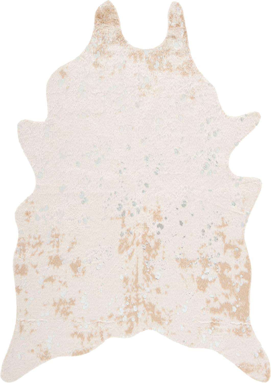 SAFAVIEH Faux Cow Hide Dalia Novelty Area Rug, Beige/Silver, 5' x 6'5"