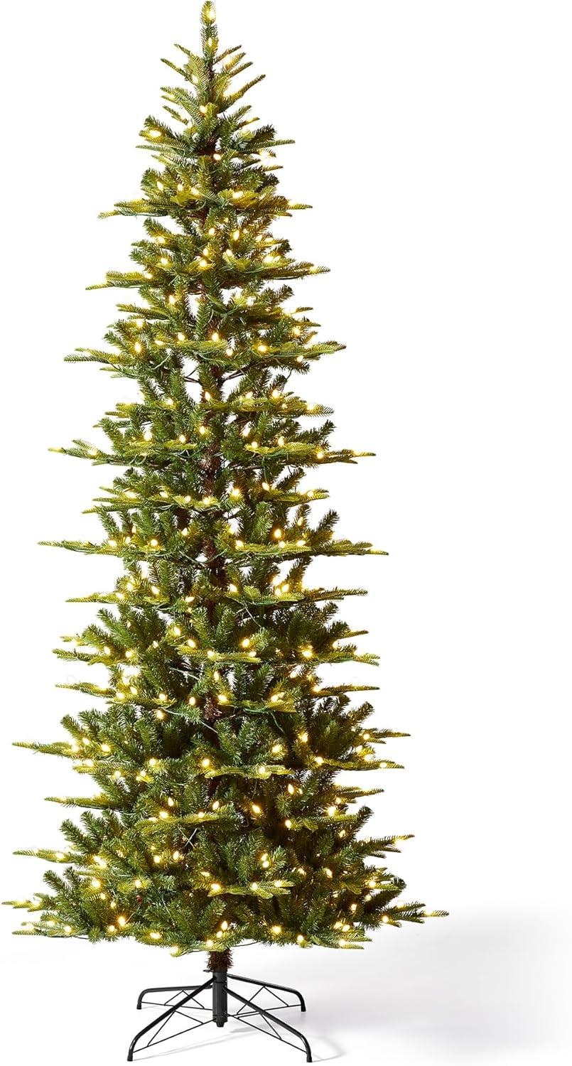 Glitz Design Glitzhome 9ft Pre-Lit Snow Flocked Fir Artificial Christmas Tree with 650 Warm White