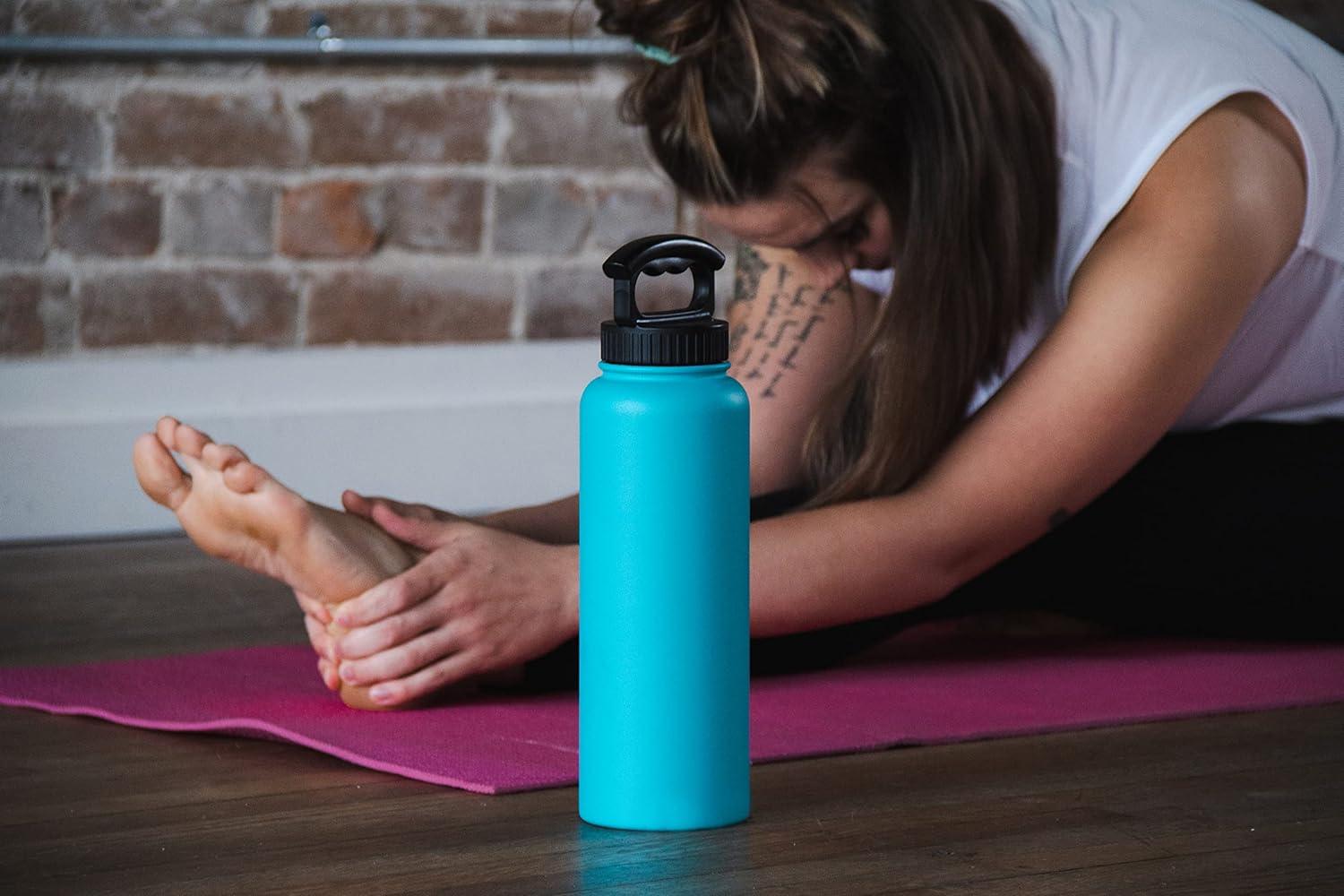 Fifty/Fifty 40oz Bottle with 3 Finger Grip Lid