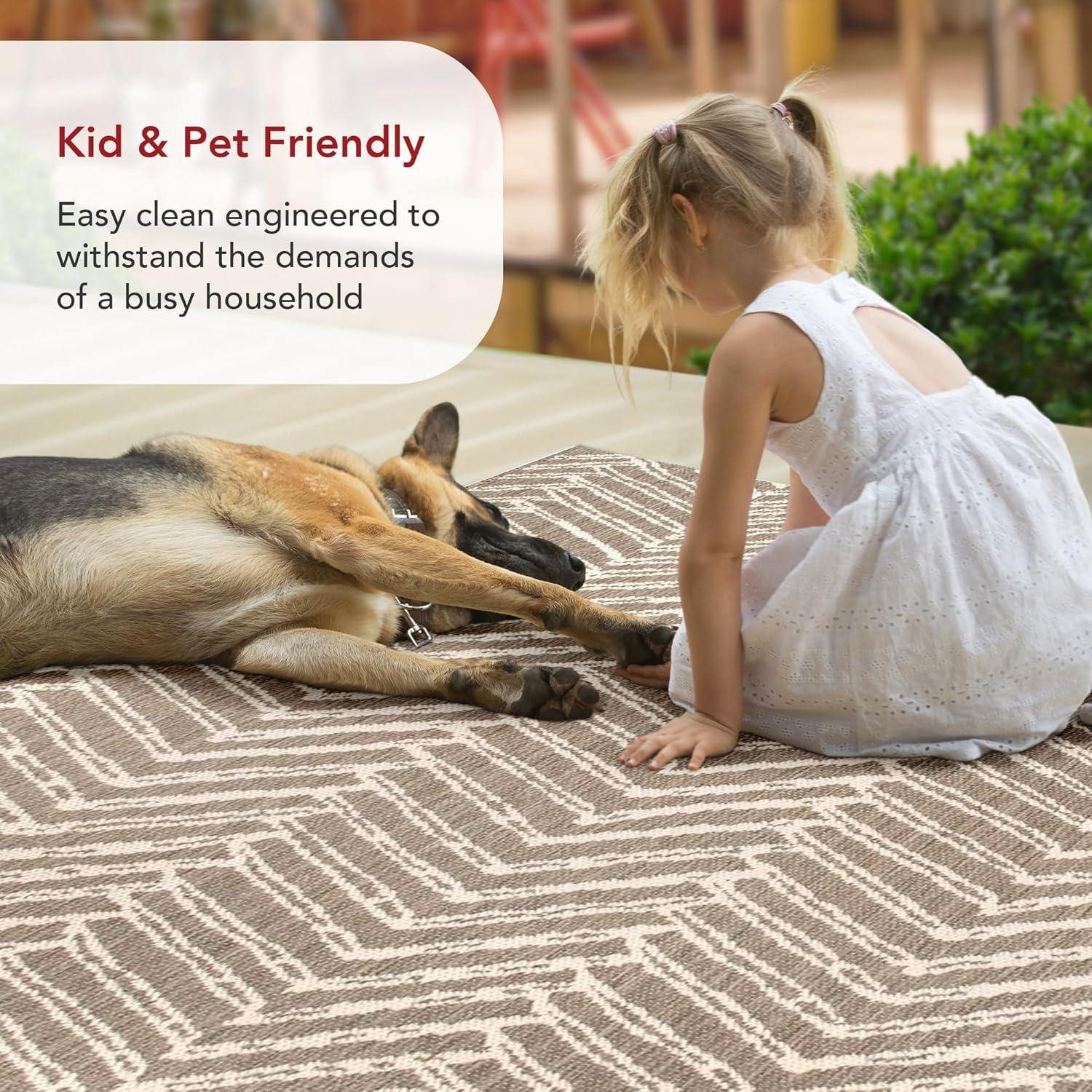 Nuloom Macklin Herringbone 8x11 Indoor/Outdoor Area Rug for Living Room Patio Deck Front Porch Kitchen, Brown/Ivory