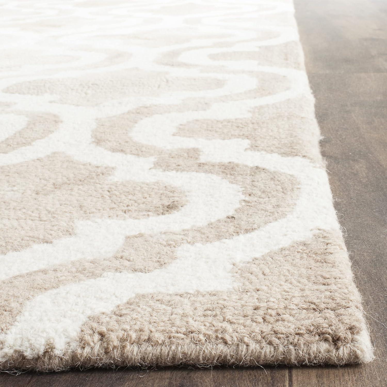 Dip Dye DDY537 Hand Tufted Indoor Accent Rug - Beige/Ivory - 3'x5' - Safavieh