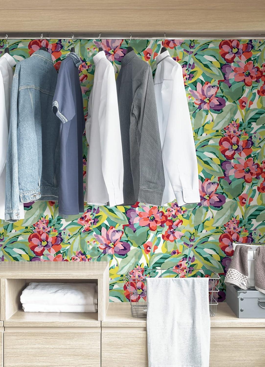Belles Fleurs Peel & Stick Floral Roll