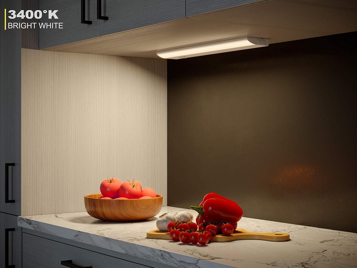 Good Earth Lighting UC1138WH118LF0G 18 in. LED Smooth Light Under Cabinet Light - White Finish