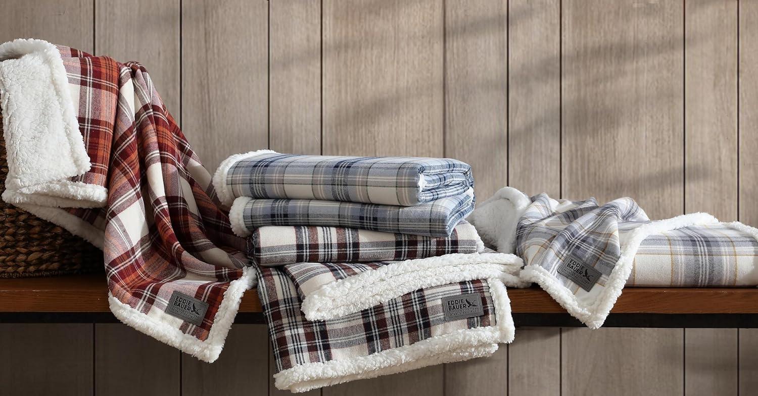 Eddie Bauer Eddie Bauer Printed Flannel/Sherpa Throw Blankets