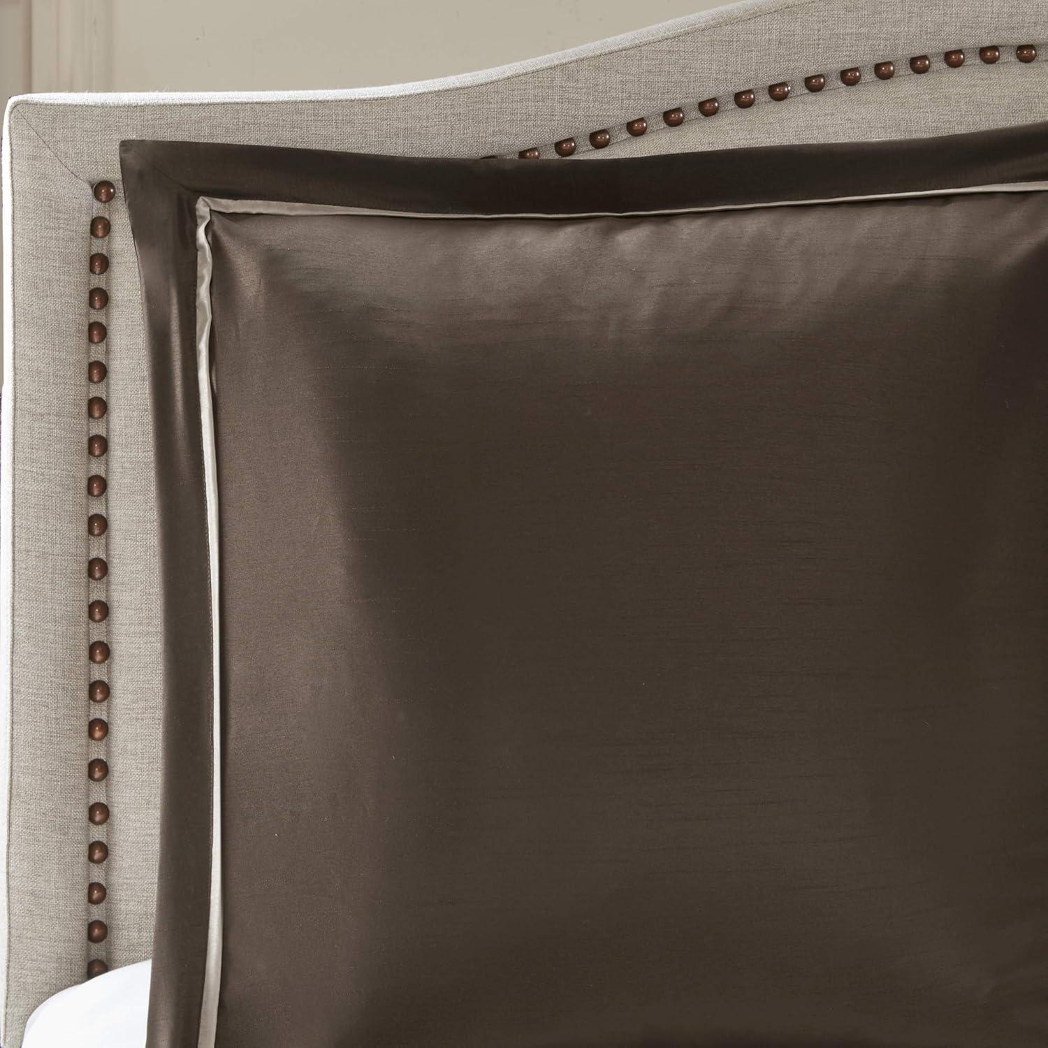 Madison Park Essentials Delaney Jacquard Traditional 24 Piece Room in a Bag