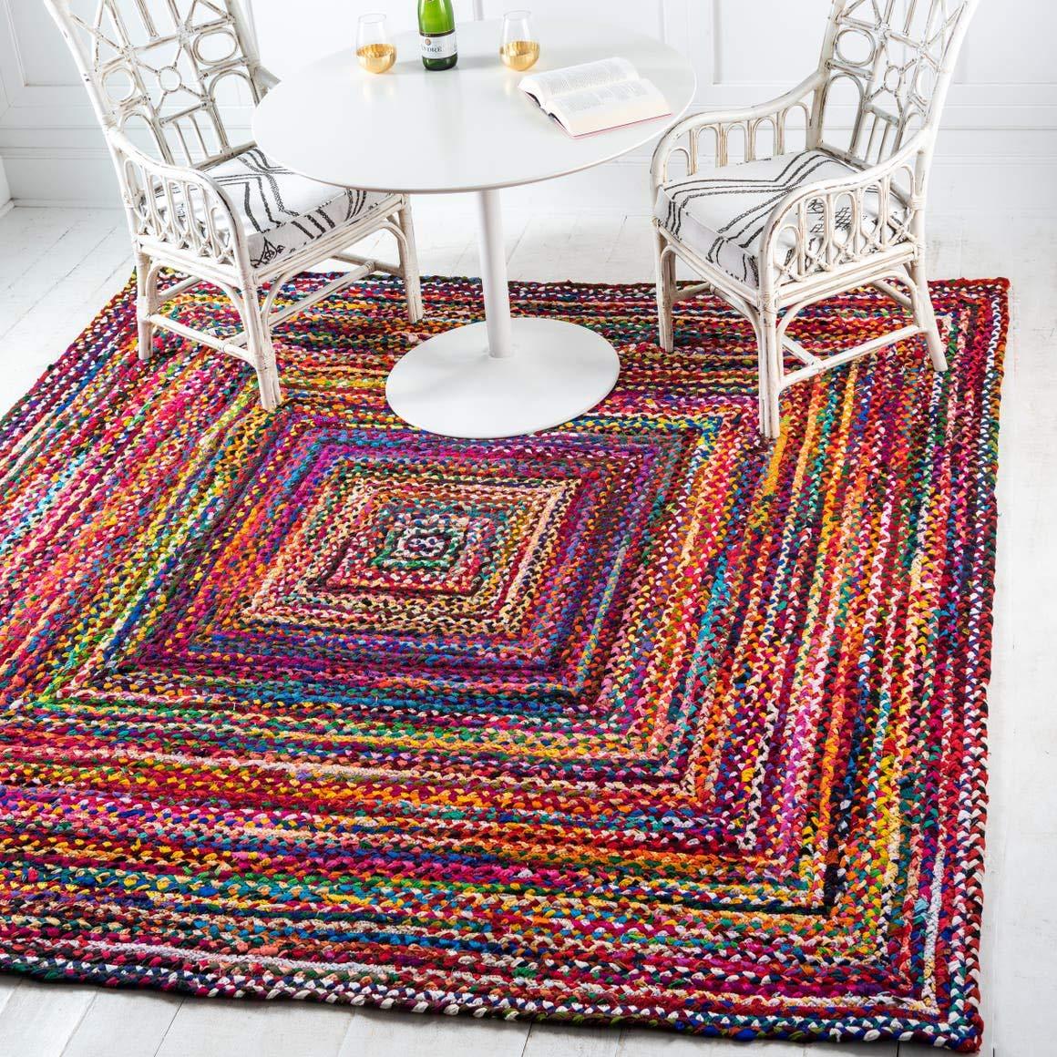 Unique Loom Braided Chindi Collection Area Rug - Layer (8'  Square Multi/Blue)