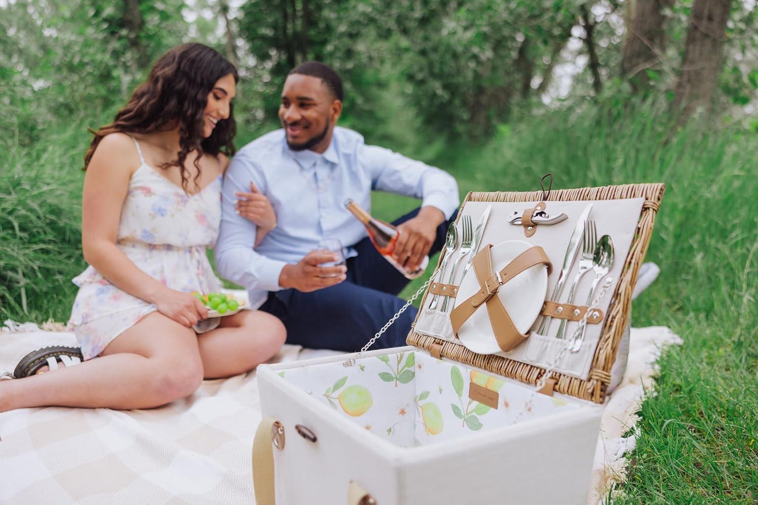 White and Lemon Pattern Willow Picnic Basket Set