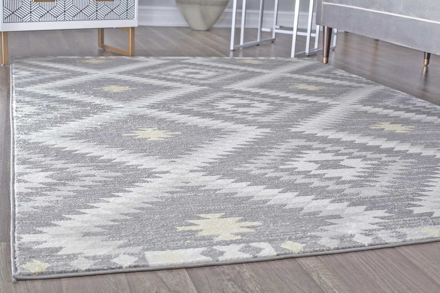 Gray Diamond Flat Woven Synthetic 8' x 10' Area Rug