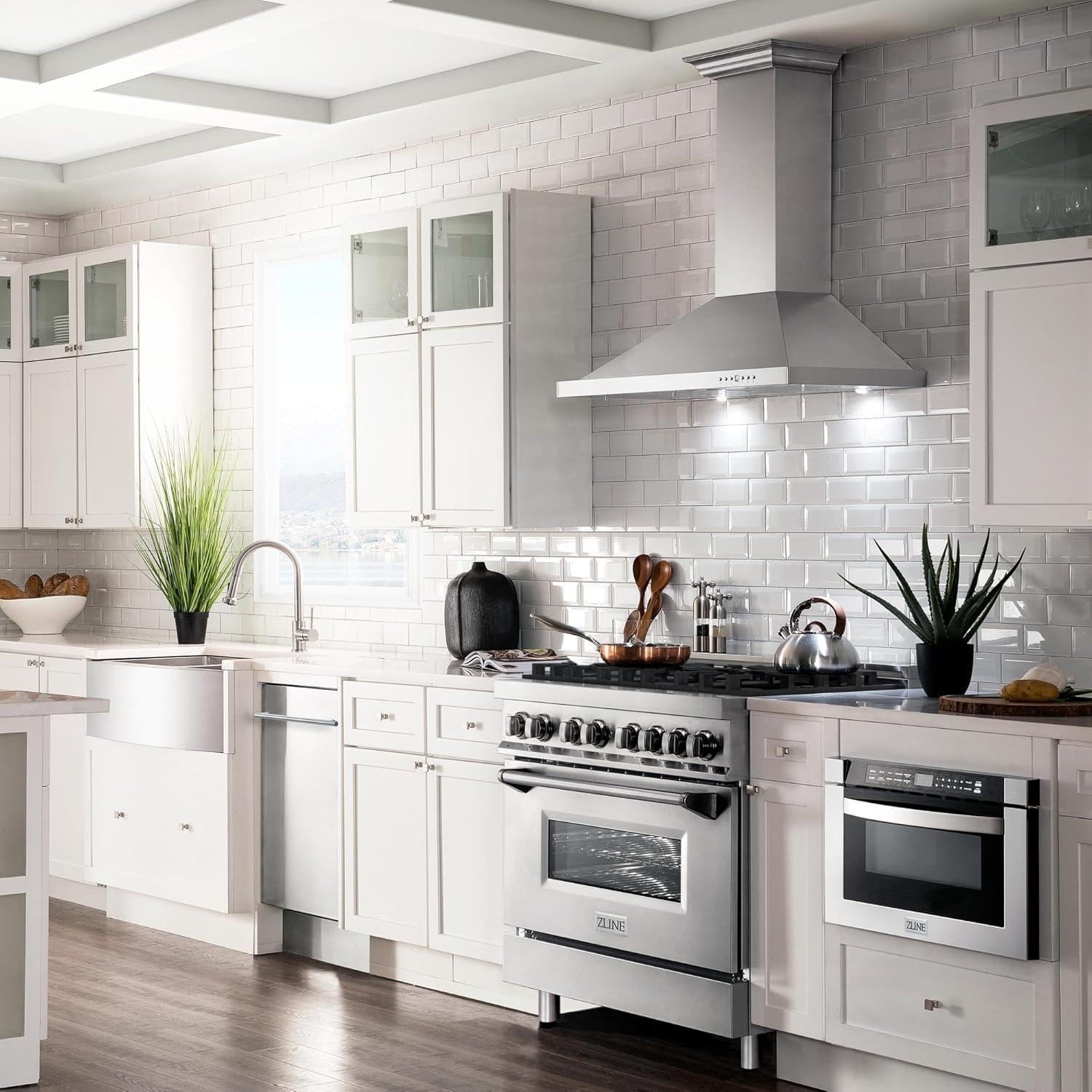 ZLINE 30 in. Convertible Vent Wall Mount Range Hood in Stainless Steel W/ Crown Molding (KBCRN-30)