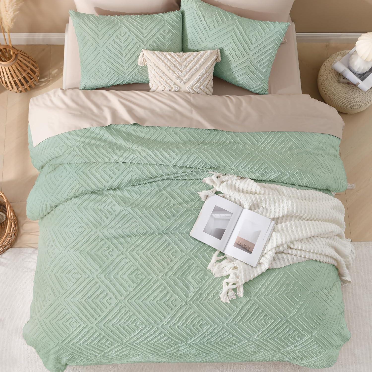 Boho Bedding Comforter Extra Fluffy with Tufted Design Green - Queen