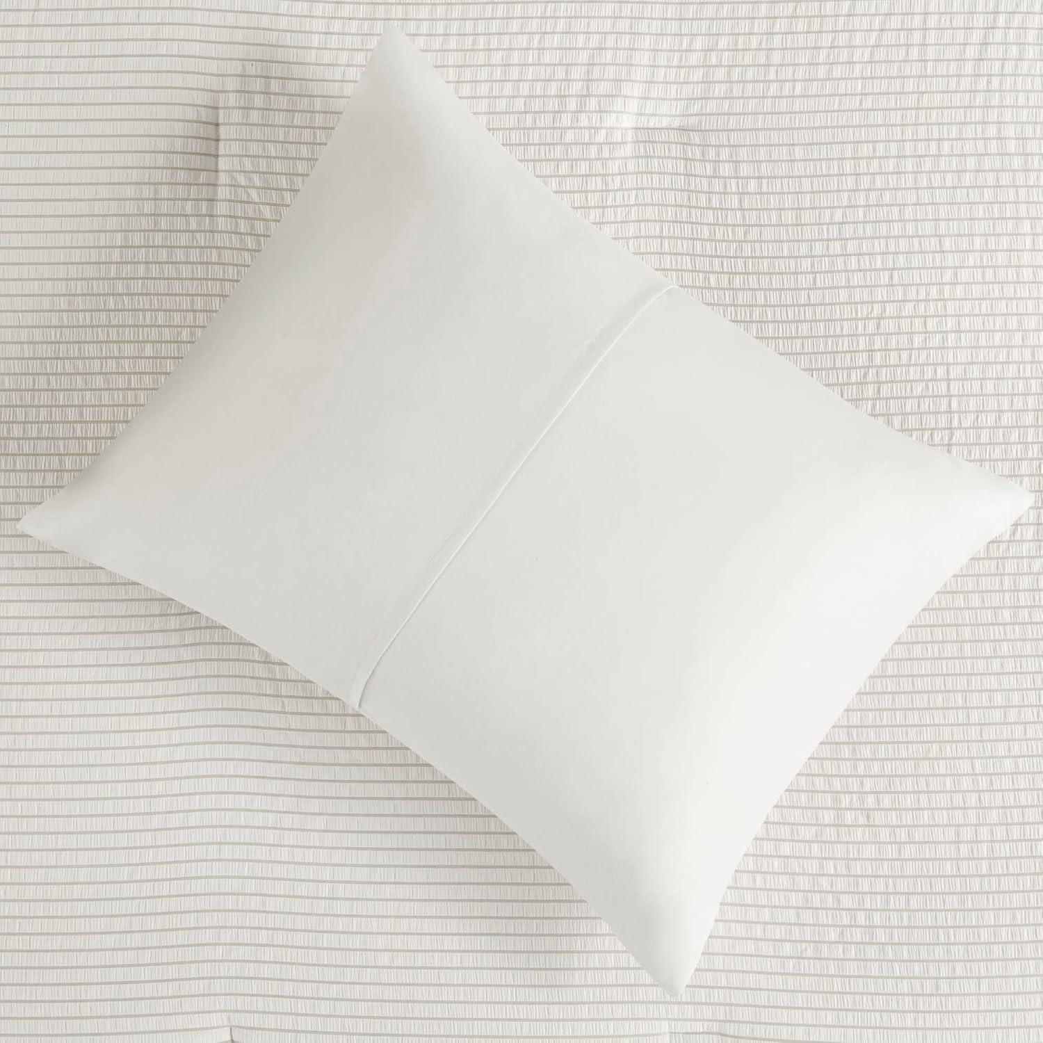 Beautyrest Apollo 3 Piece Striped Seersucker Oversized Comforter Set