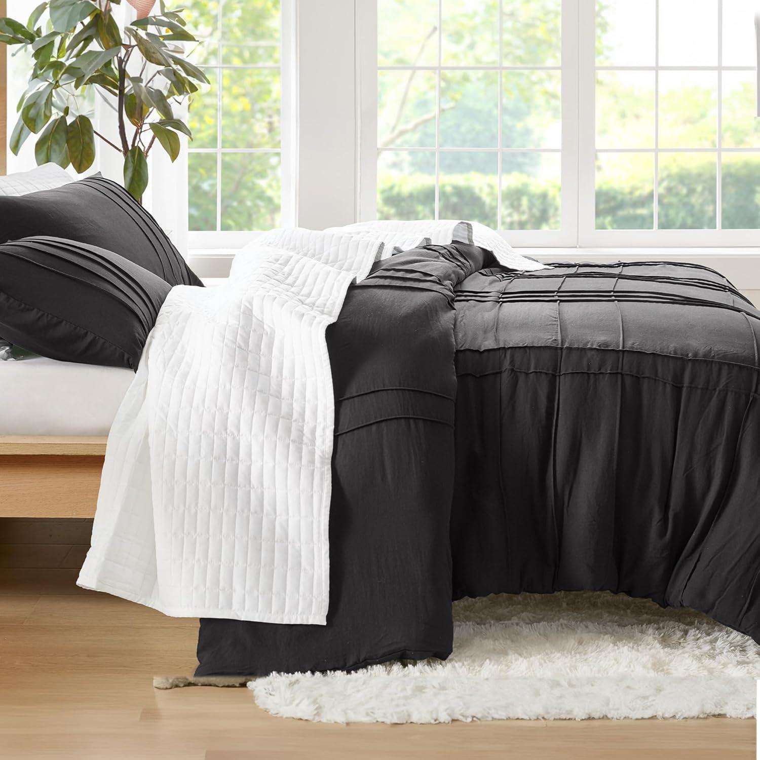 Black King Size Pintuck Pleated Microfiber Duvet Cover Set