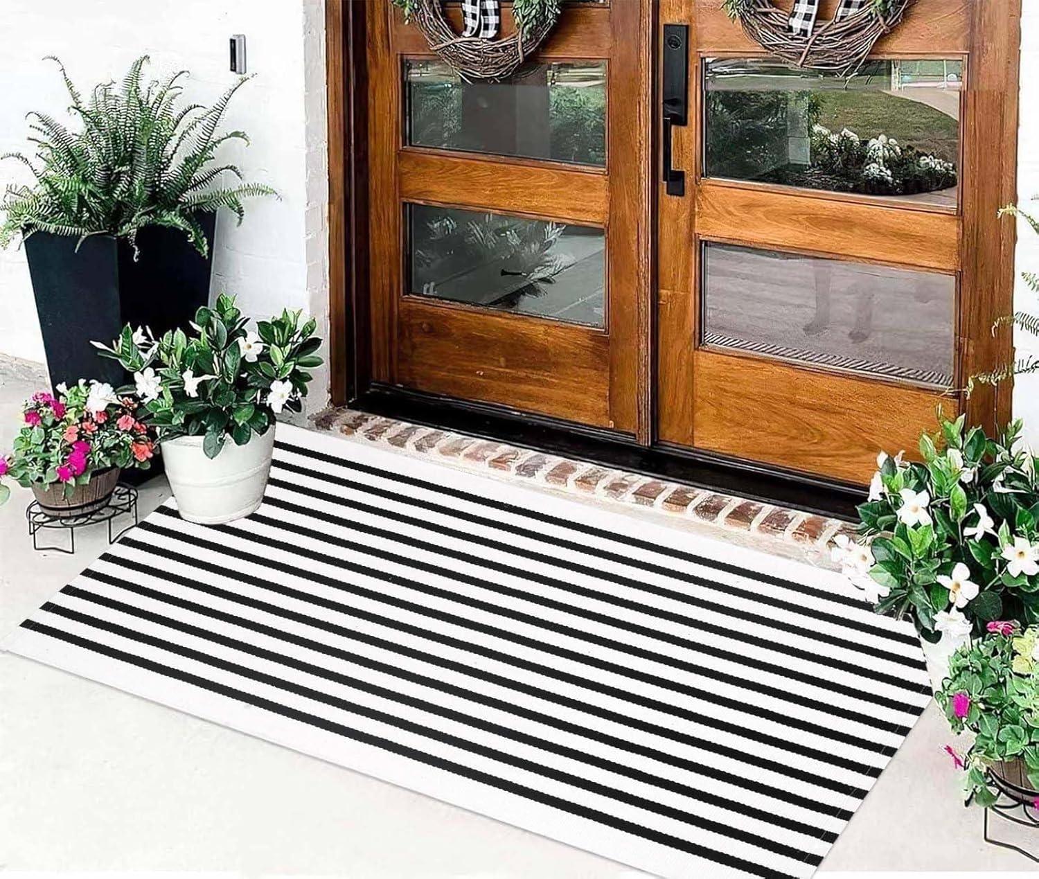 Black and White Striped Hand-Woven Outdoor Rug 24'' x 51''