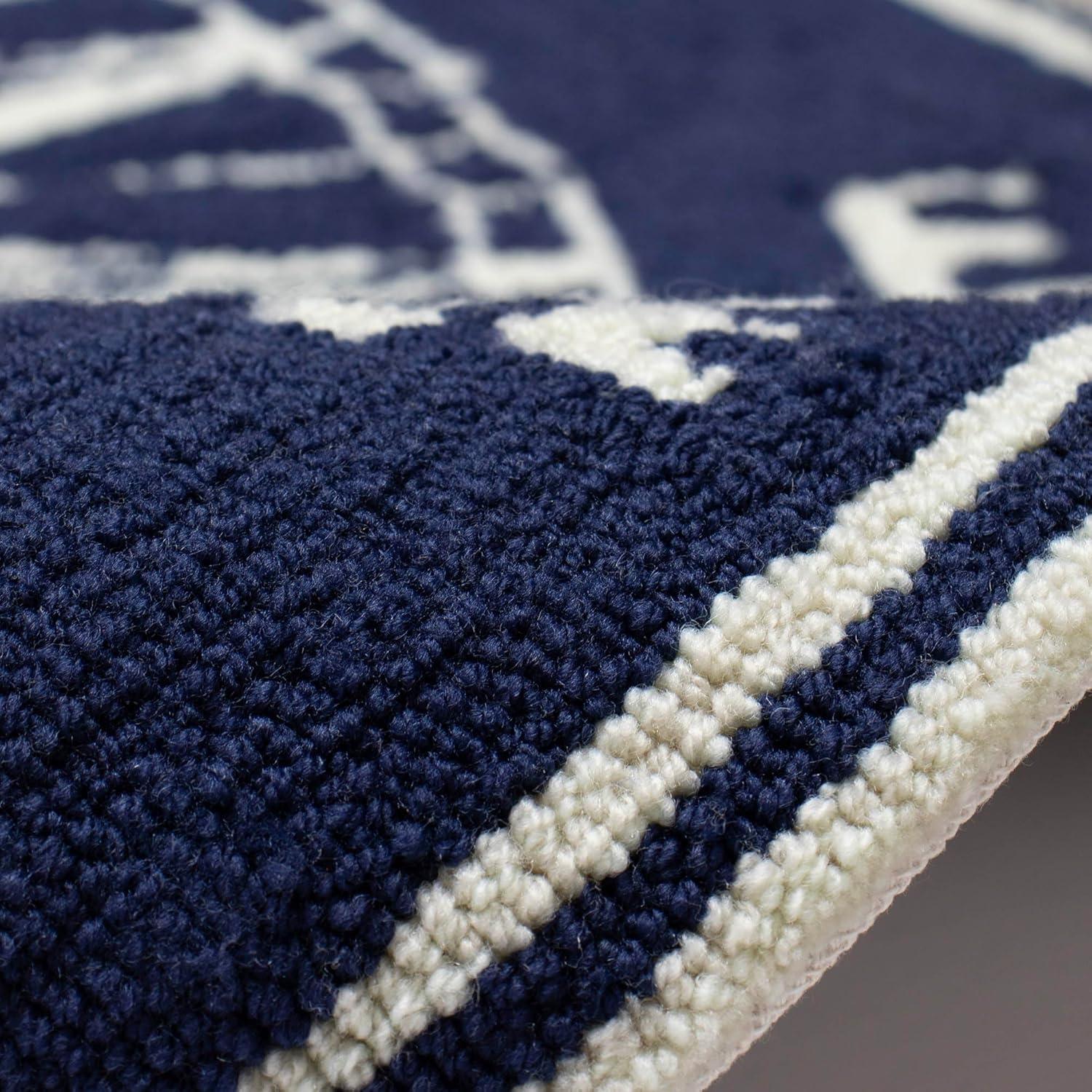 Navy Hand-Tufted Synthetic Rectangular 5' x 7' Outdoor Rug