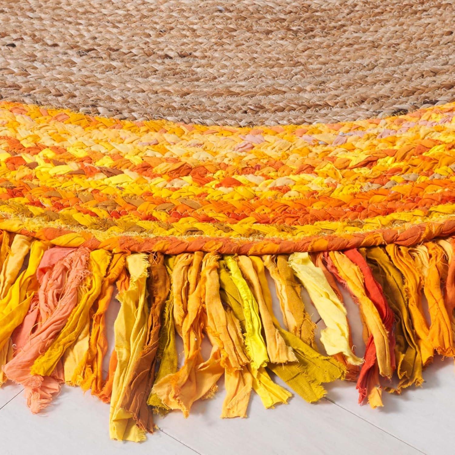 SAFAVIEH Cape Cod Susan Striped Area Rug, Gold/Natural, 6' x 6' Round