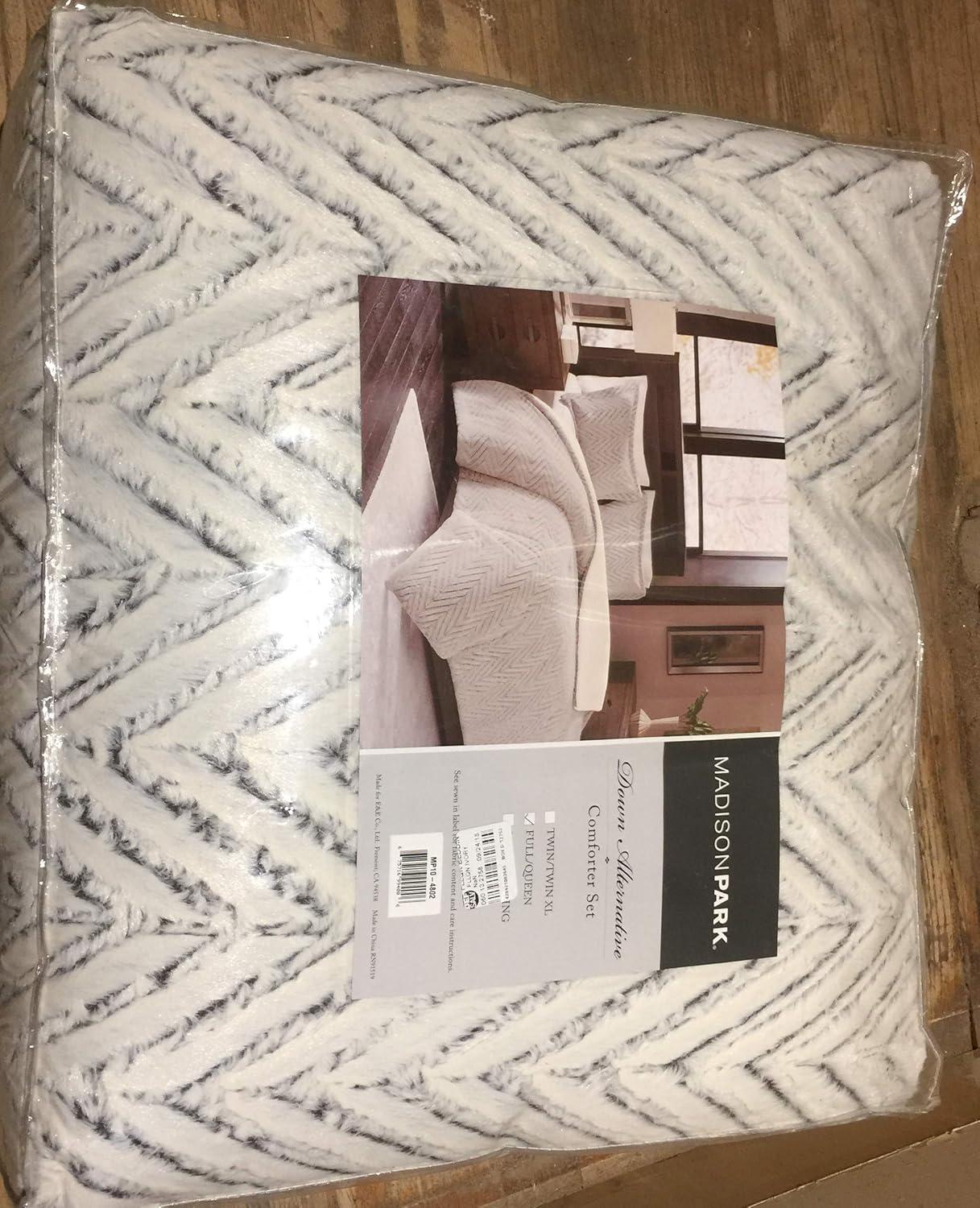 Aurora Ultra Plush Down Alternative Comforter Set