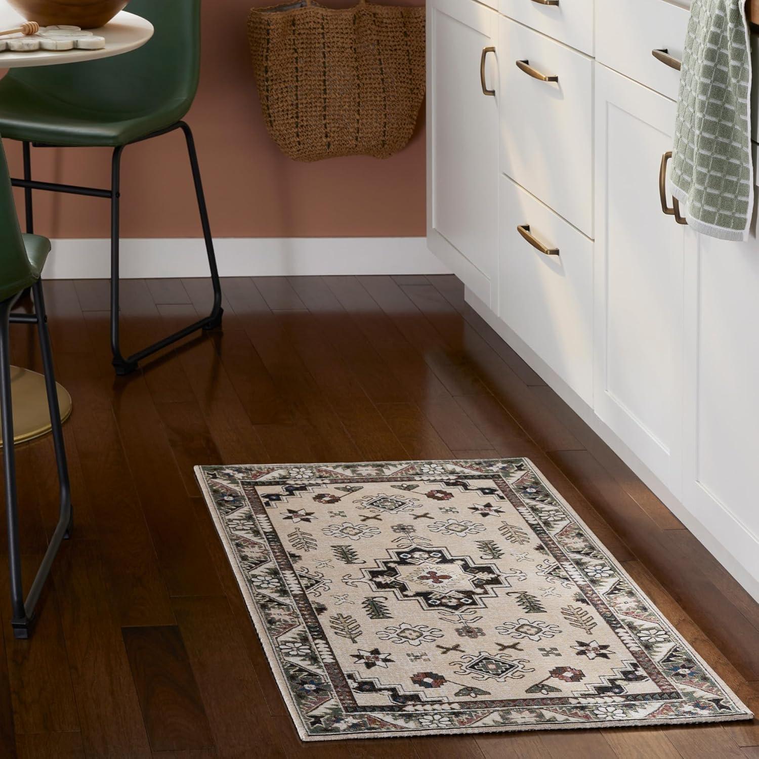 Town & Country Living TOWN & COUNTRY LUXE Livie Everwash Non-Slip Backing Kitchen Mat