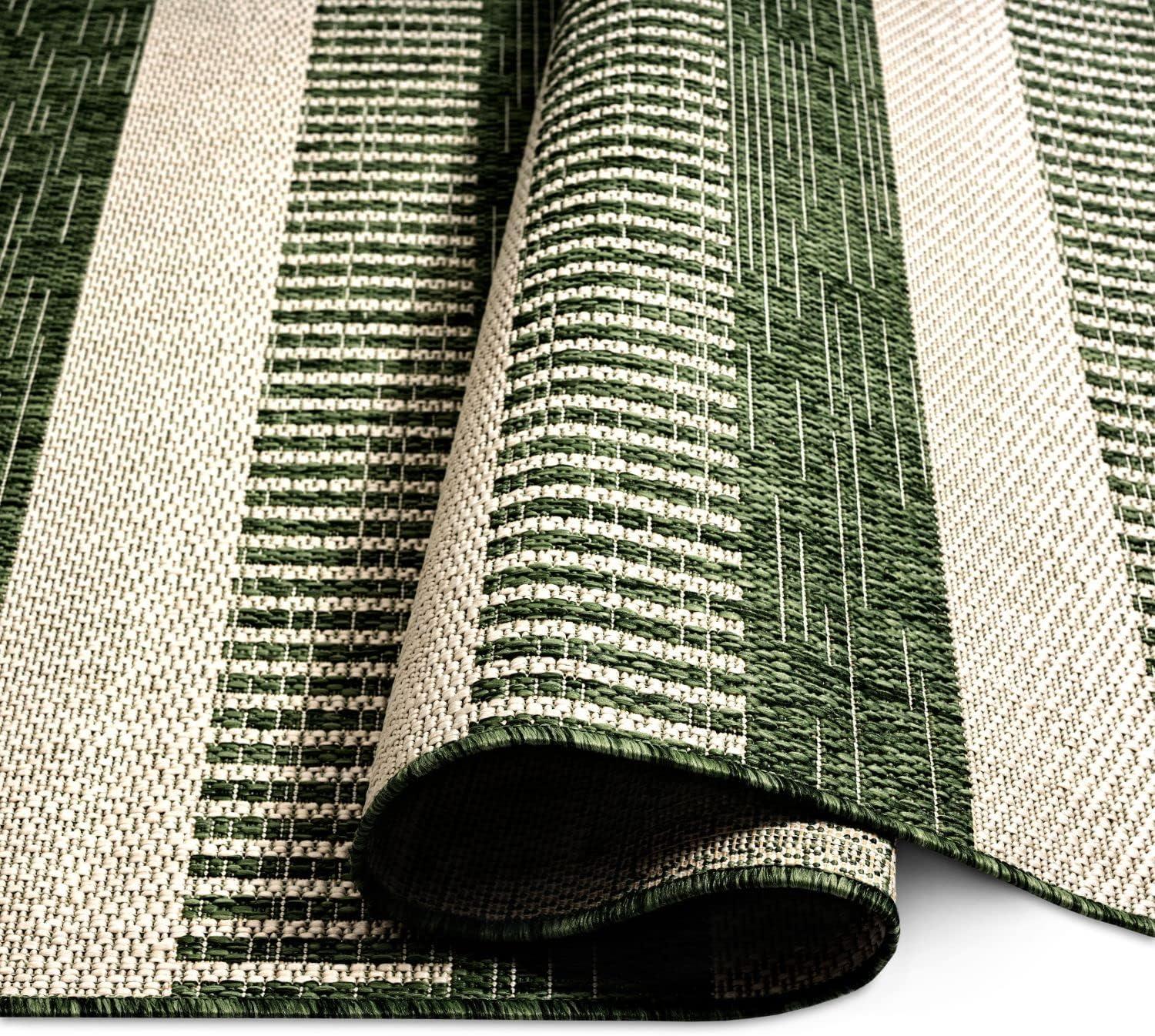 Nicole Miller Striped Light Green/Ivory Indoor / Outdoor Area Rug