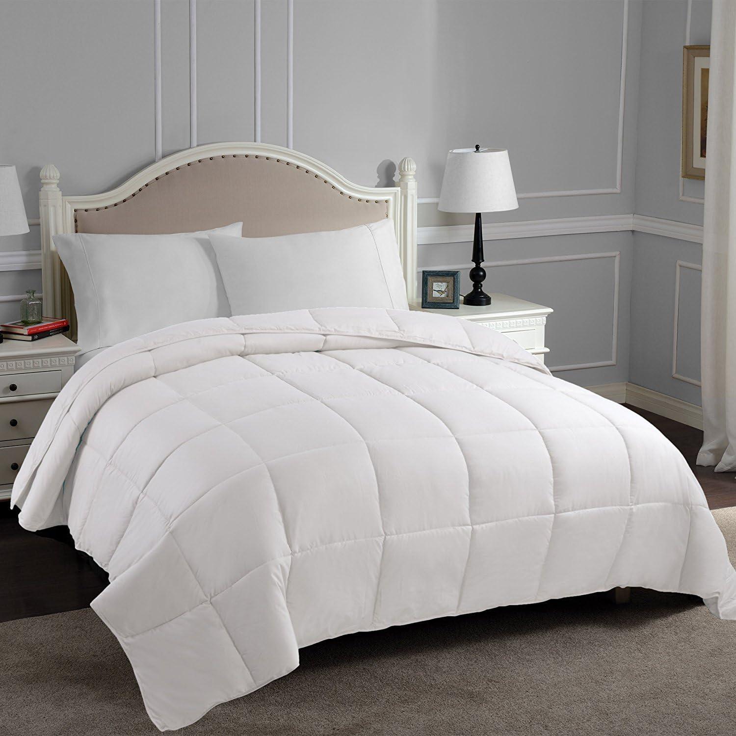 Superior Classic All-Season Reversible Comforter, Full/ Queen, White