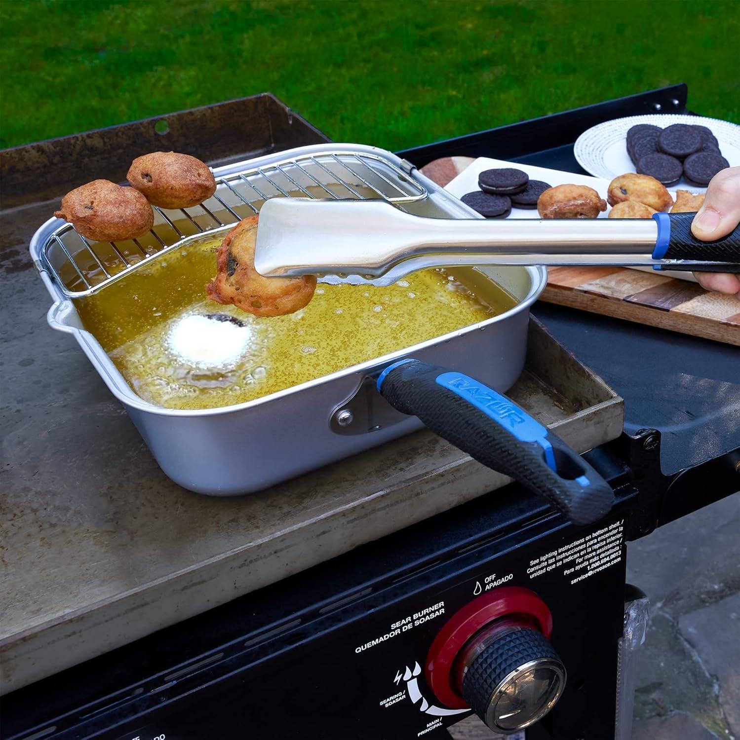 Razor Carbon Steel Non-Stick 10'' Specialty Pan with Lid