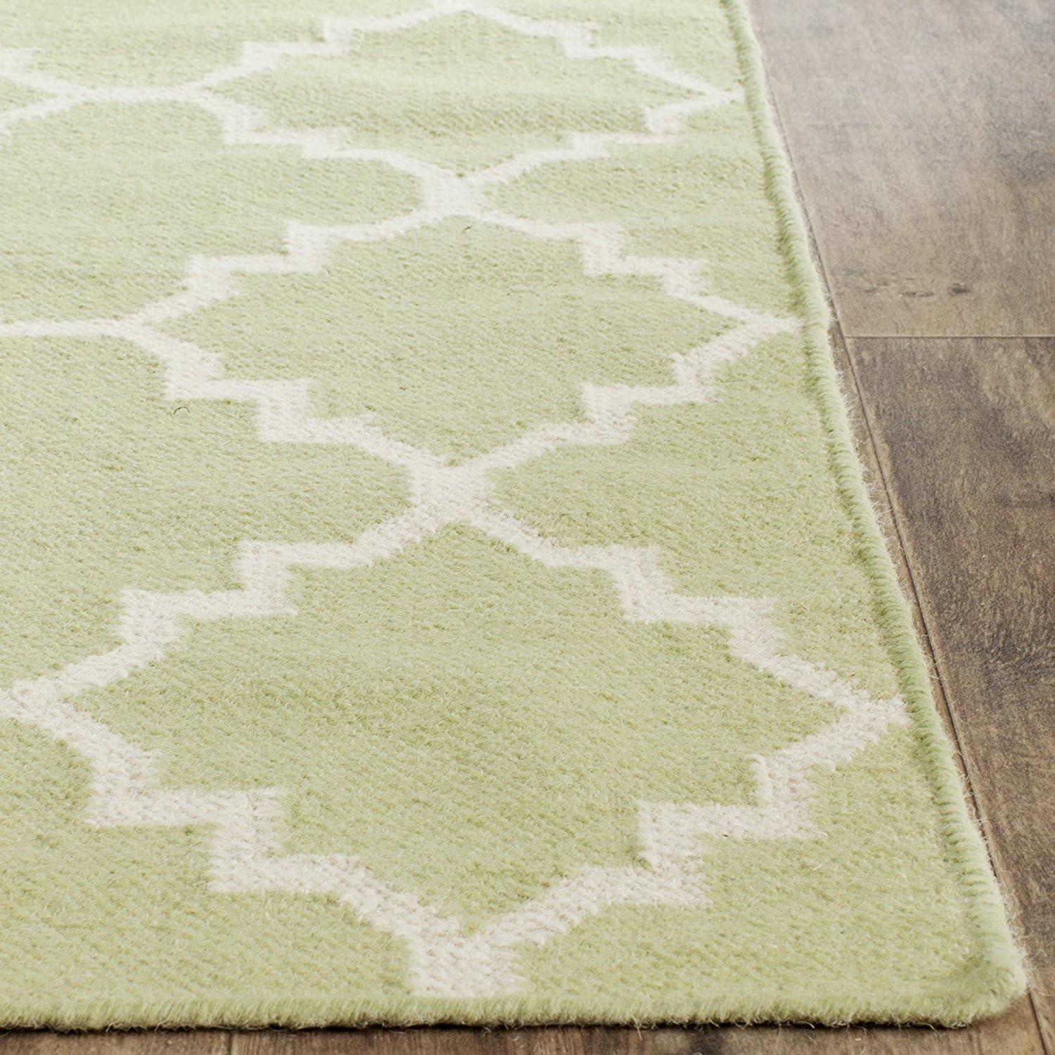 Ivory and Light Green Geometric Wool Flatweave Rug, 3' x 5'