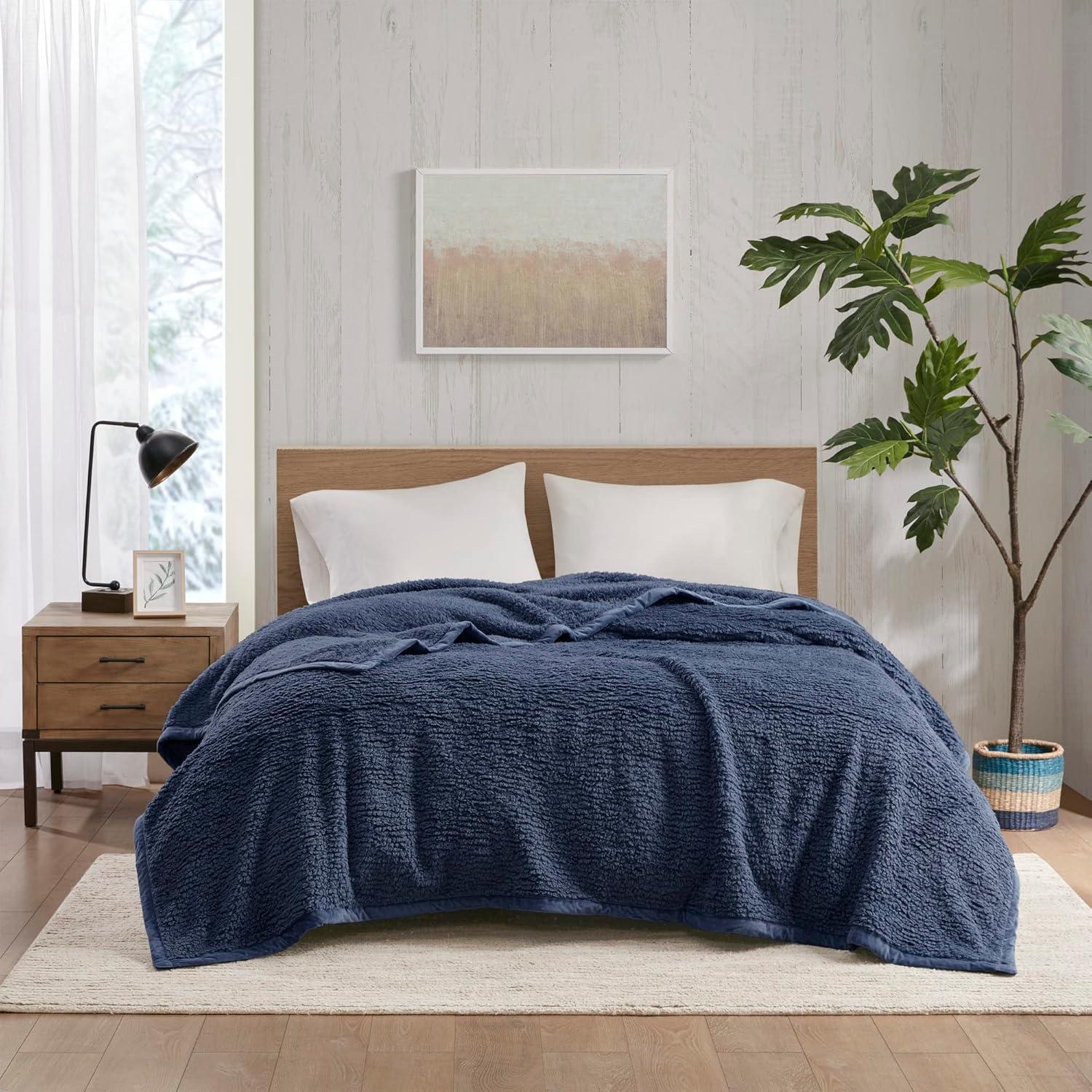 Navy King Size Reversible Fleece Bed Blanket