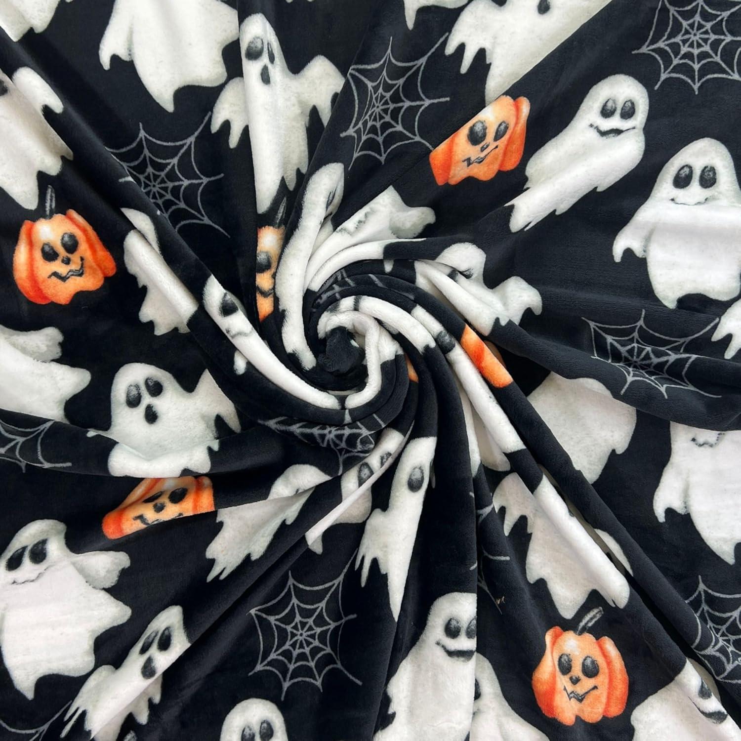 RT Designer's Collection Halloween Pumpkin Ghost Printed Flannel Throw Blanket 50" x 70" Multicolor