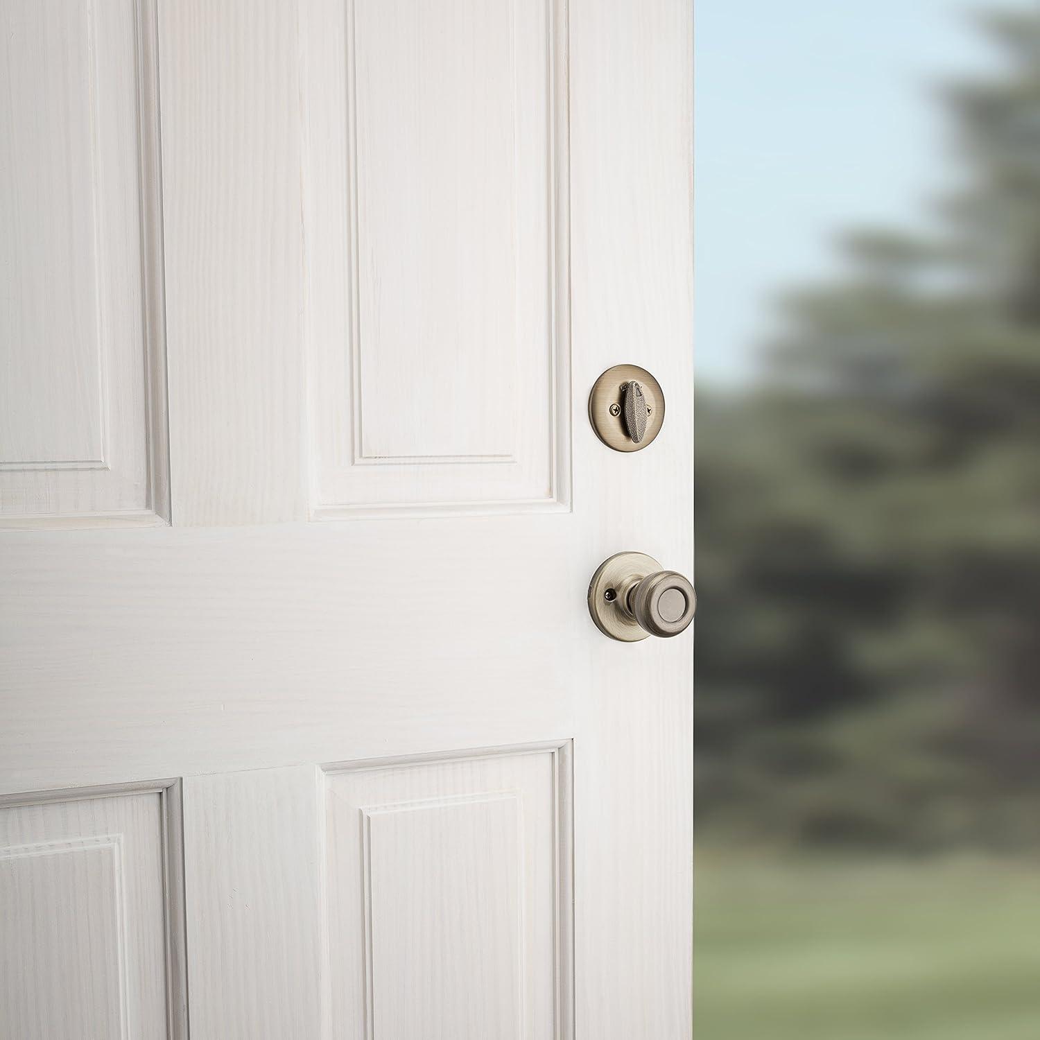 Kwikset Handleset with Deadbolt and Door Two Piece and Rosette