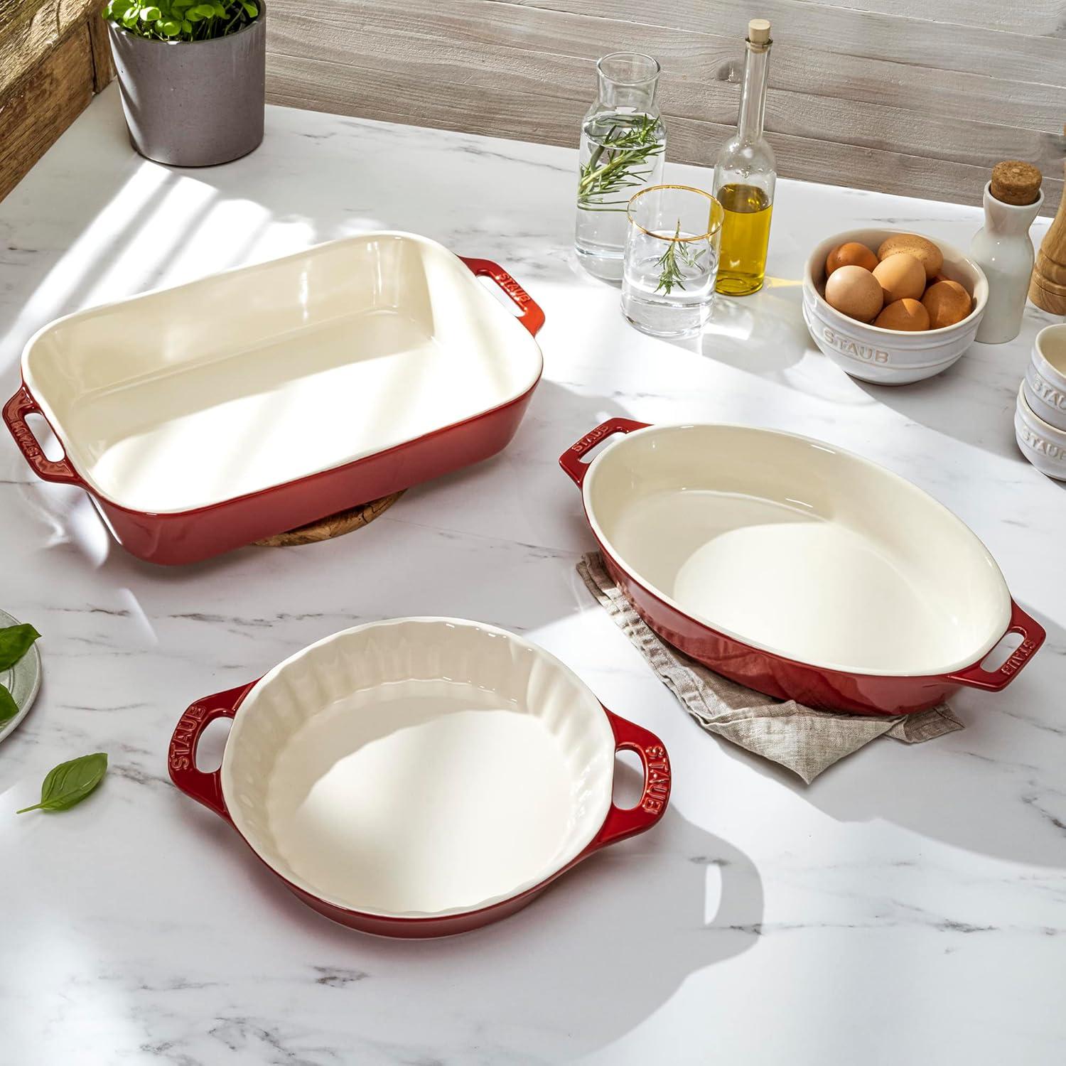 Staub Ceramic 9-inch Pie Dish