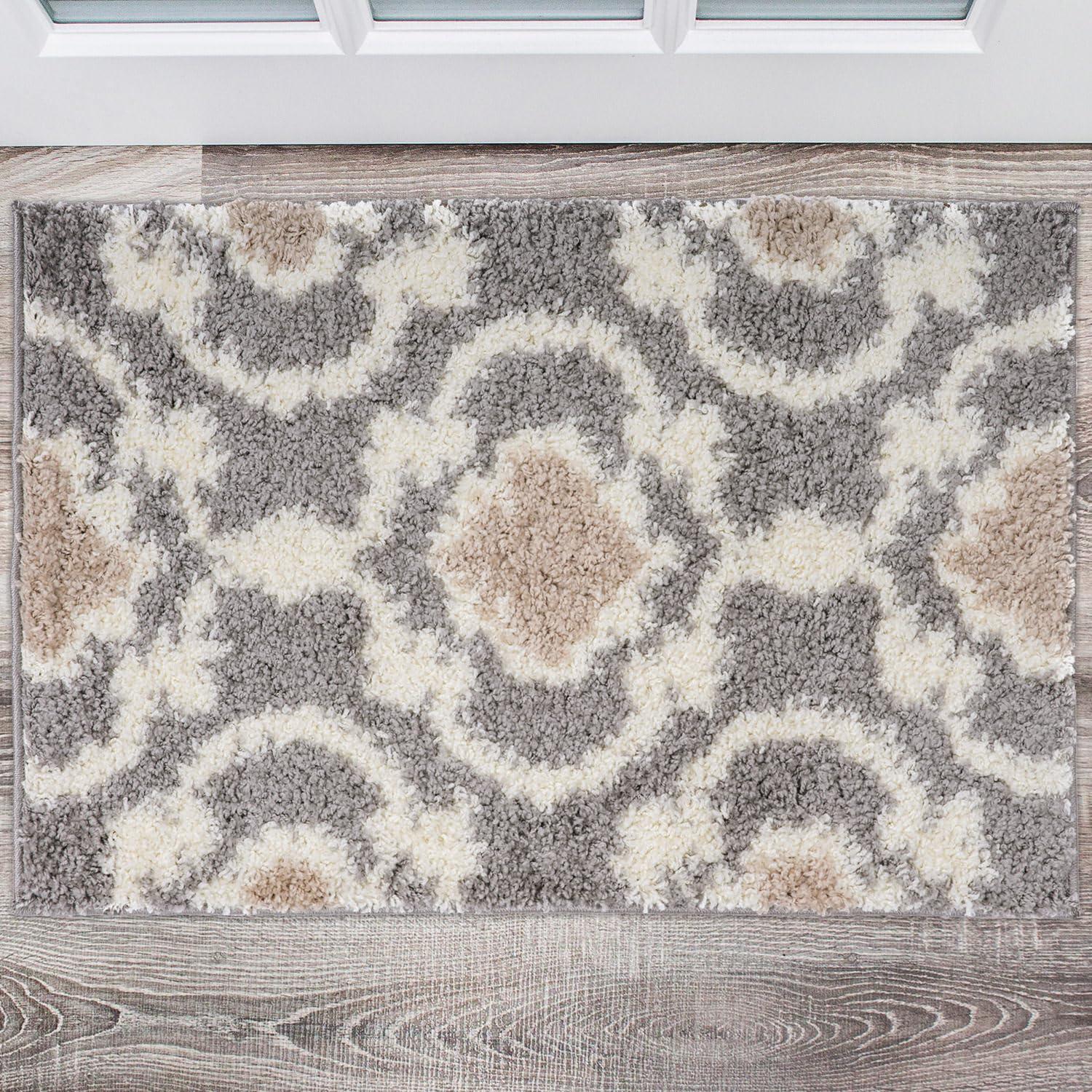 World Rug Gallery Cozy Moroccan Trellis Shag Area Rug - Gray 2' x 3'