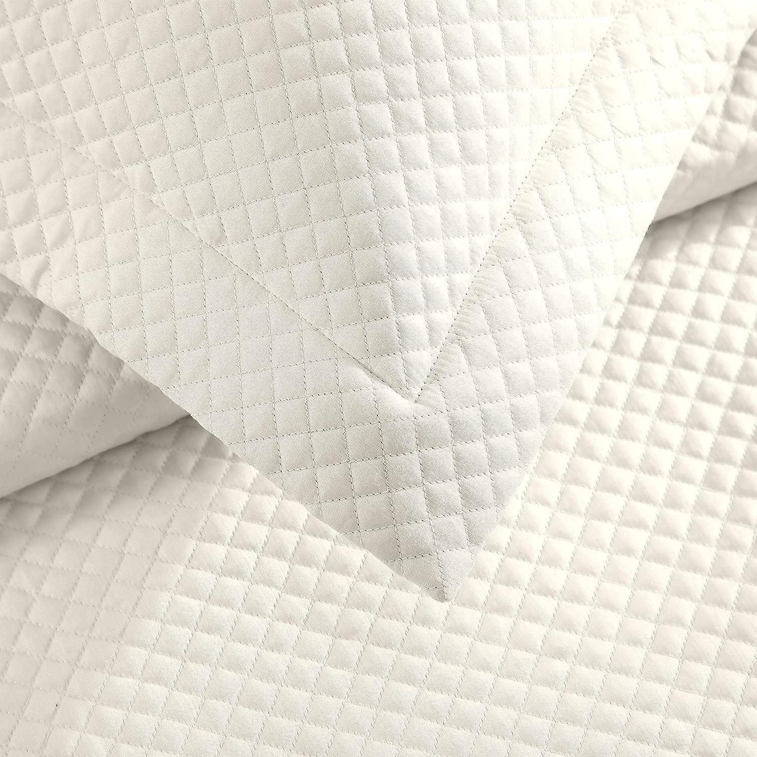 Ivory Queen Diamond Quilted Egyptian Cotton Coverlet Set