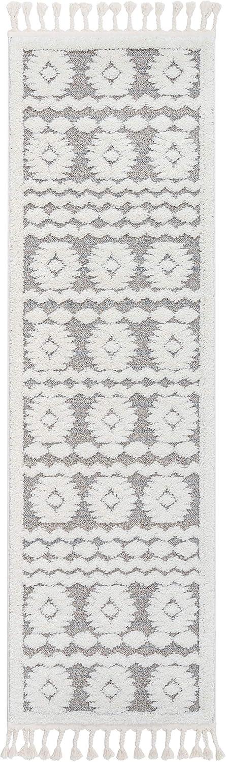 Well Woven Illana Cream Ethnic High-Lo Textured Diamond Area Rug (6'7" x 9'6")