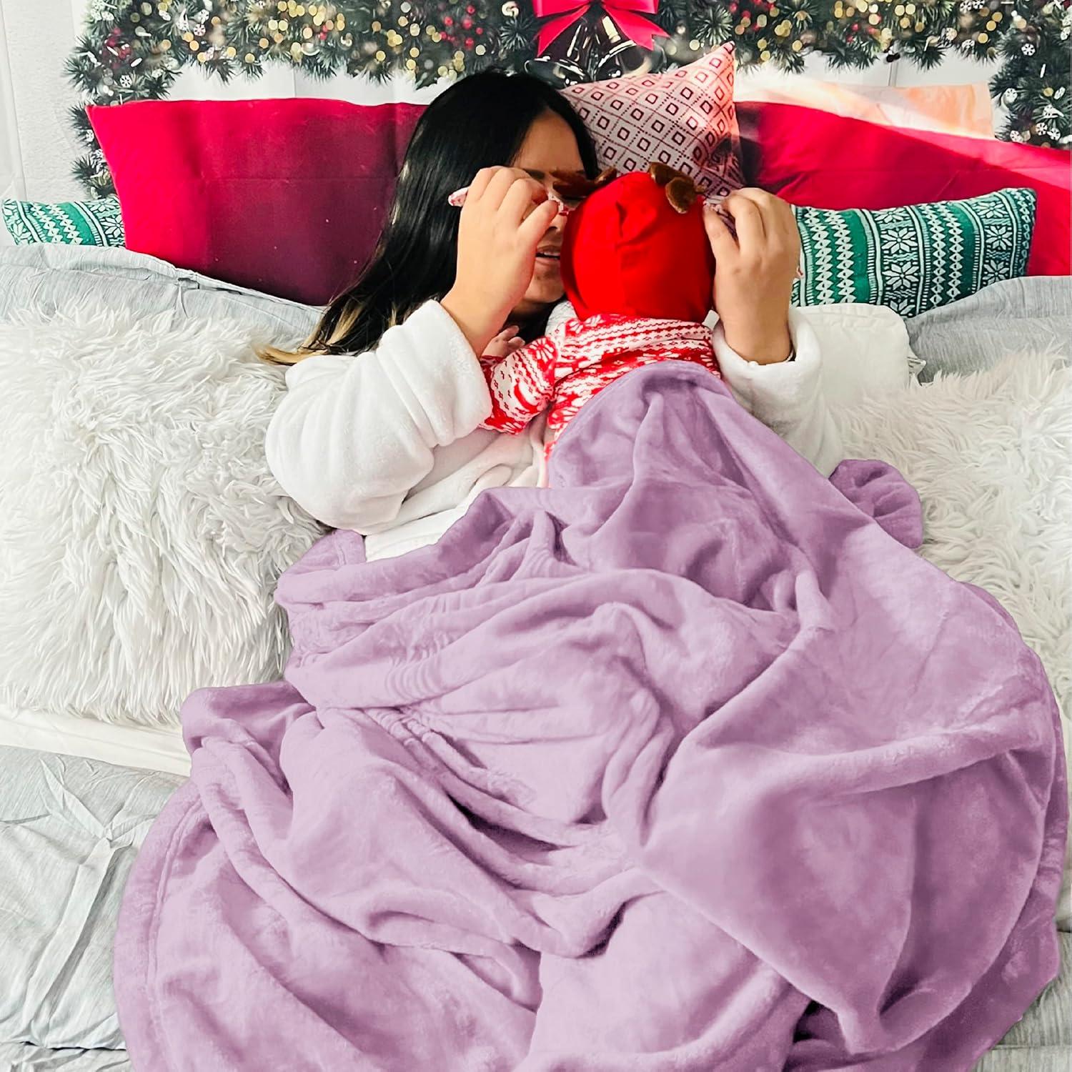 Bedsure Fleece Throw Blanket for Couch Lilac - Lightweight Plush Fuzzy Cozy Soft Blankets and Throws for Sofa, 50x60 inches