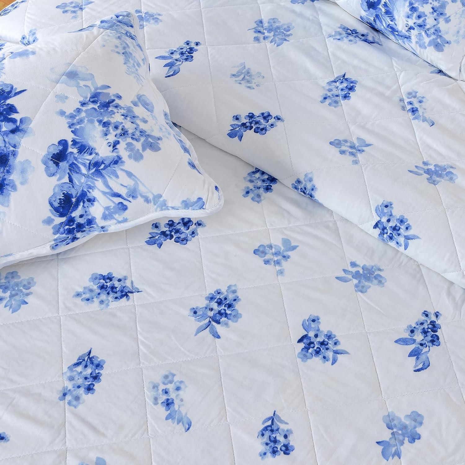 FreshFolds Bright & Colorful Tiny Floral Quilt Set with Shams