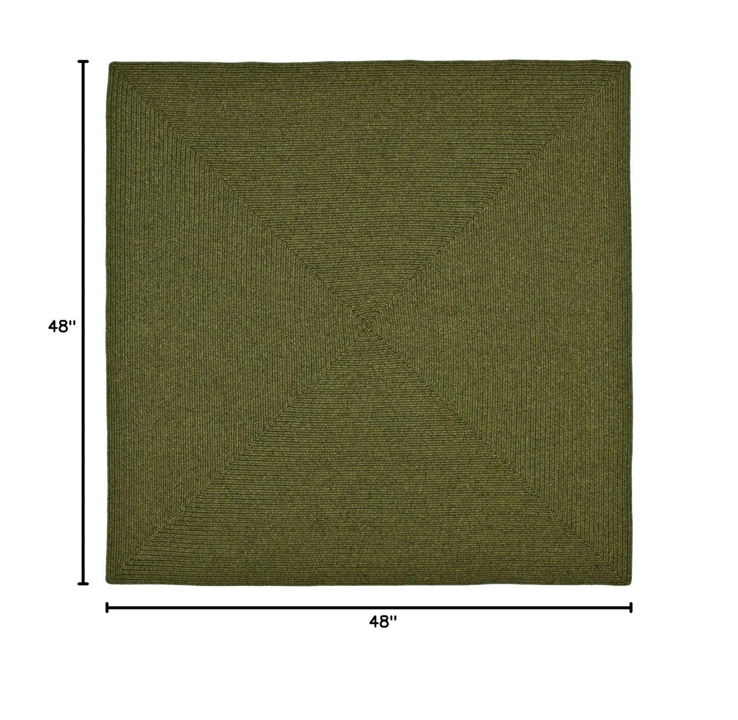 Braided BRD315 Hand Woven Area Rug - Green - 4'x4' - Safavieh.