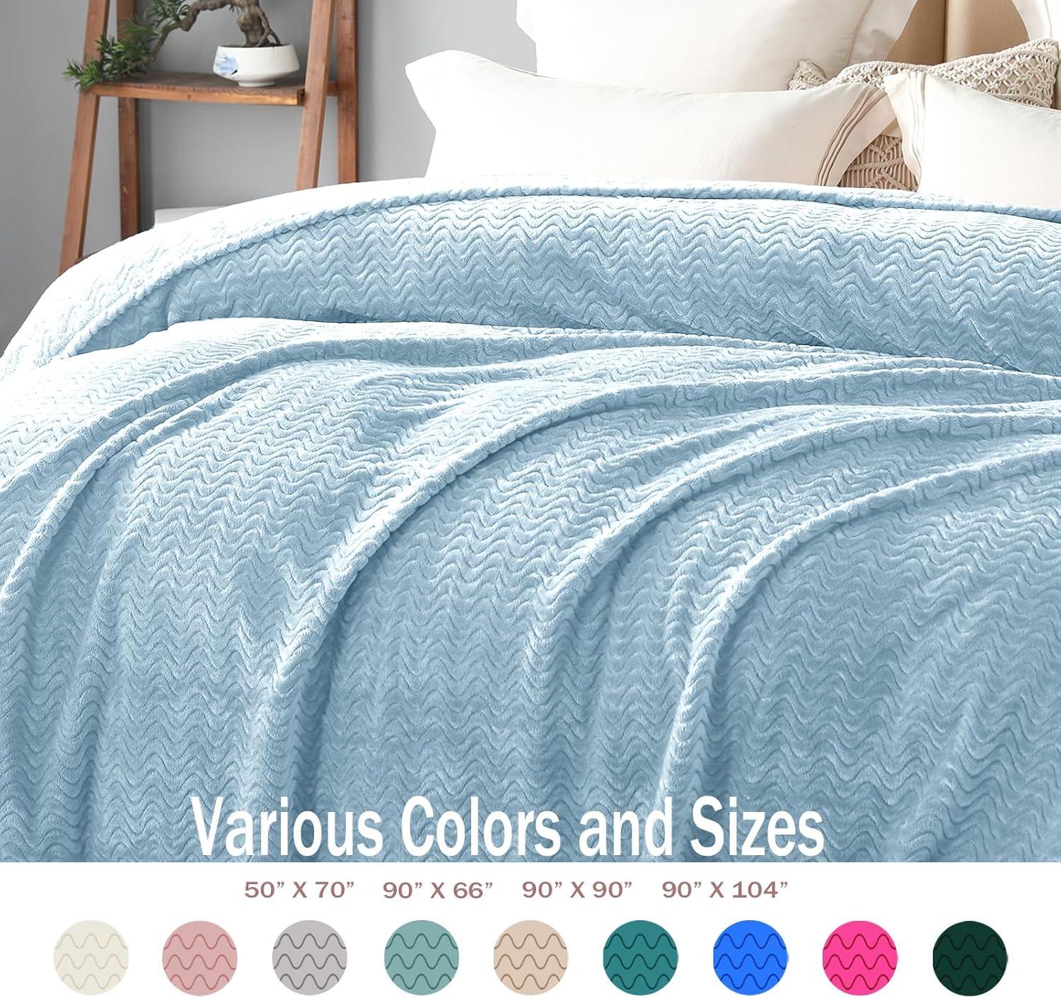Exclusivo Mezcla Large Flannel Fleece Throw Blanket, Jacquard Weave Wave Pattern Blanket (50" x 70", Light Blue)