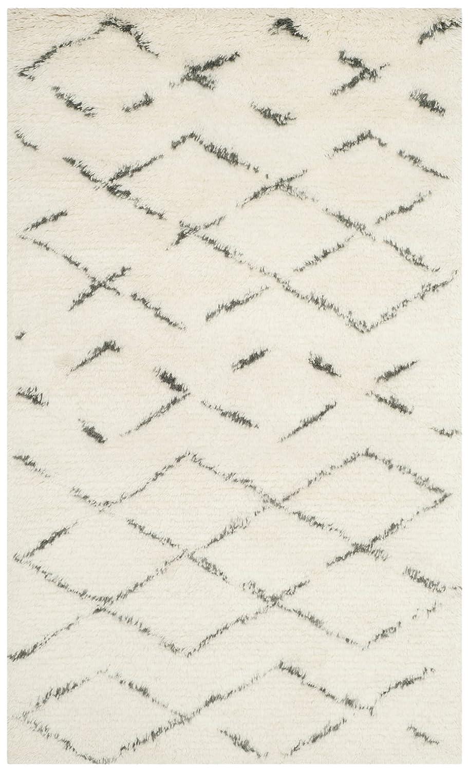 Casablanca CSB847 Hand Tufted Indoor Accent Rug - Ivory/Grey - 3'x5' - Safavieh