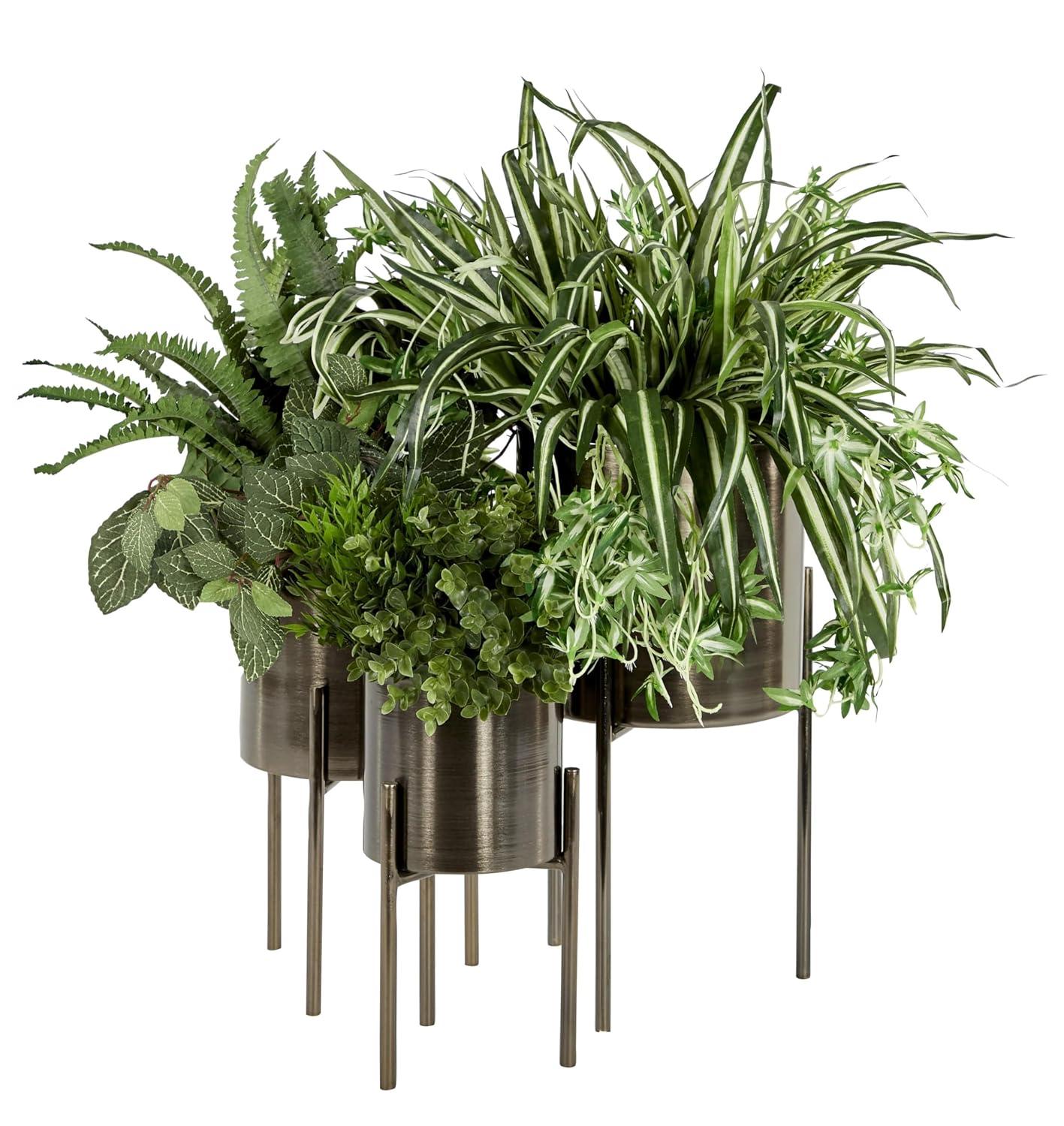 DecMode 18", 14", 12"H Black Metal Planter with Removable Stand (3 Count)