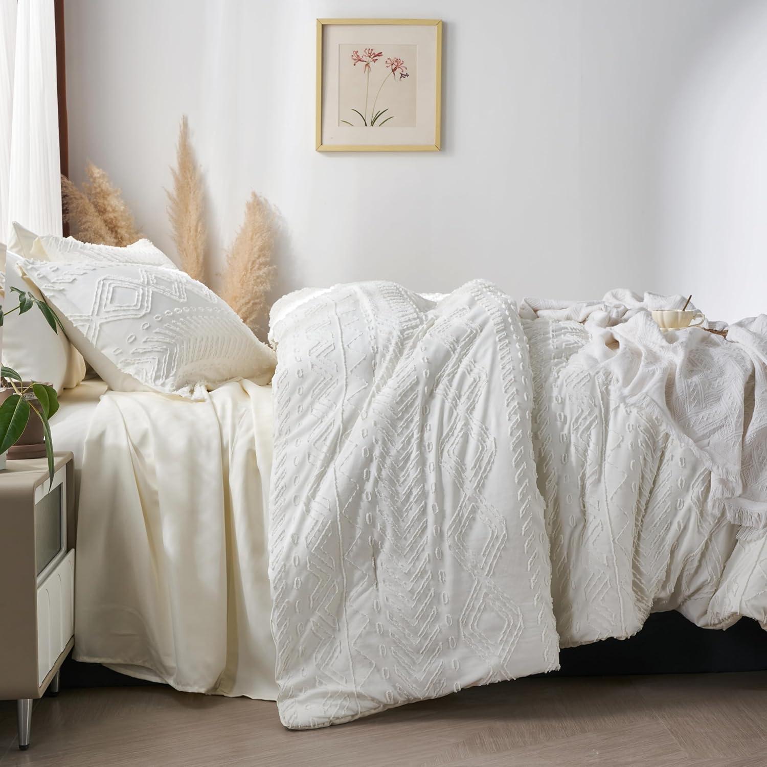 7 Pieces Queen Comforter Set, White Tufted Boho Shabby Chic Bed in a Bag Comforter and Sheet Set, All Season Soft Microfiber Complete Bedding Set (White, Queen)