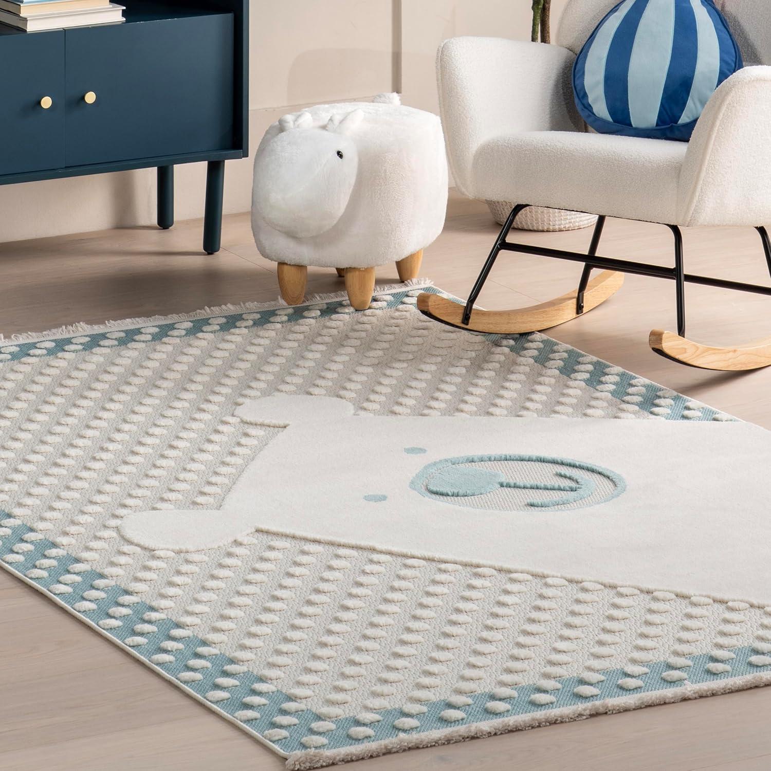 Nuloom Cecelia Polar Bear Kids Fringe Indoor Area Rug