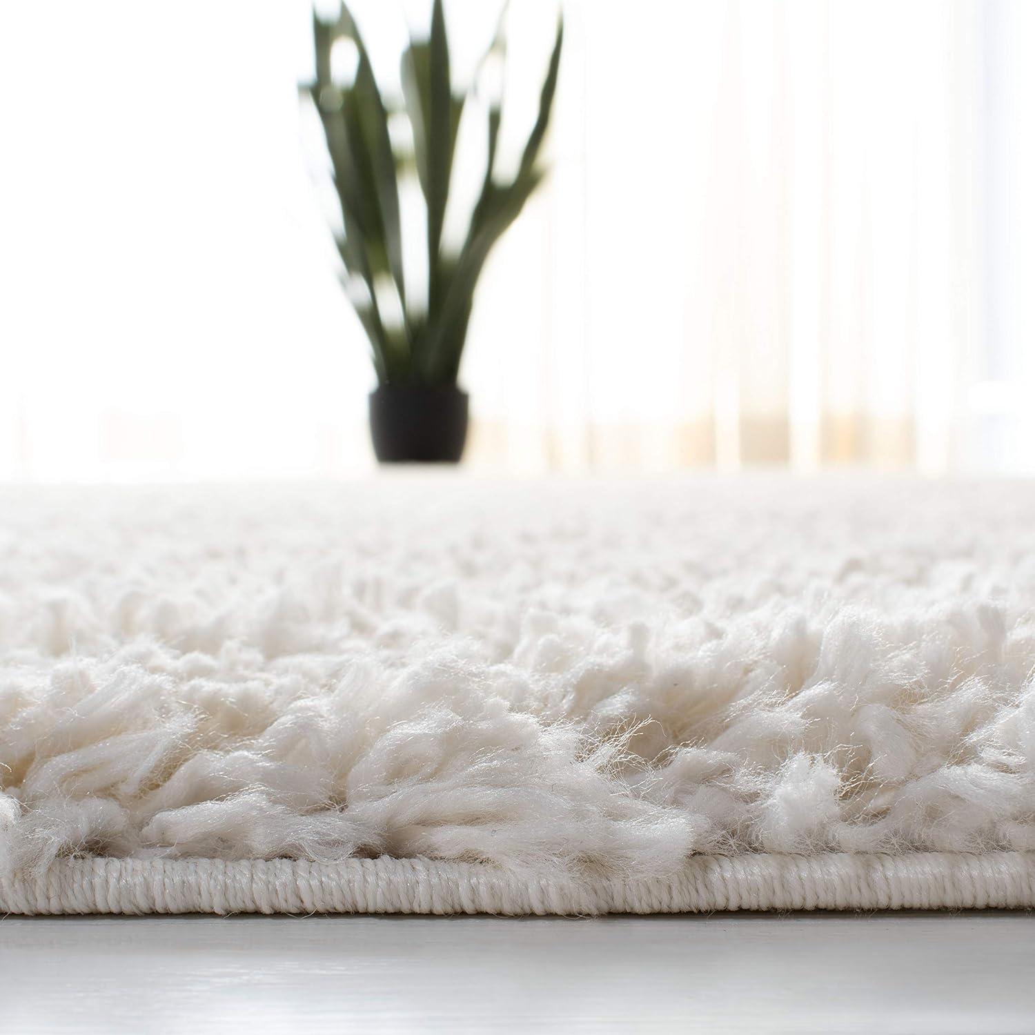 SAFAVIEH August Sophia Solid Shag Area Rug, Ivory, 4' x 4' Square