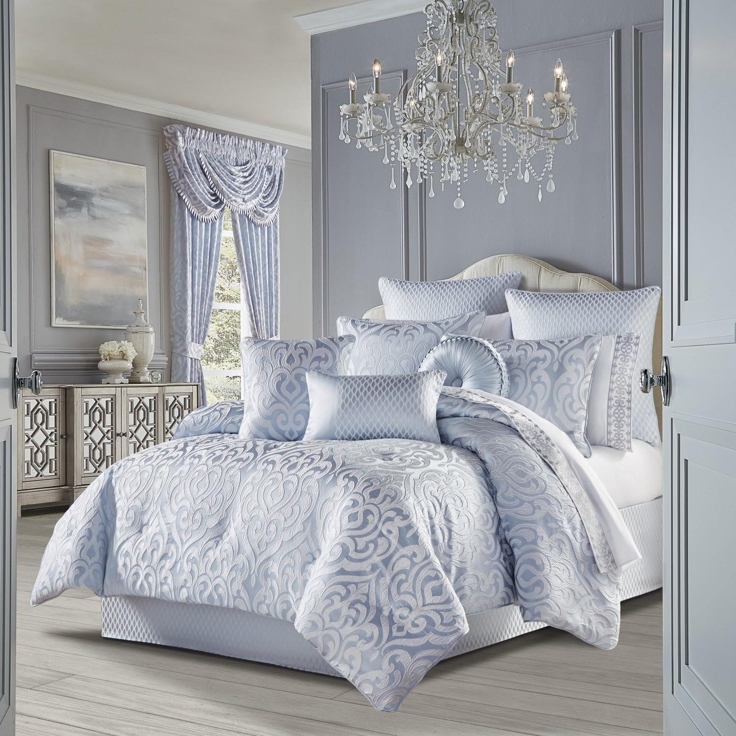 J. Queen New York  Liana Comforter Set King