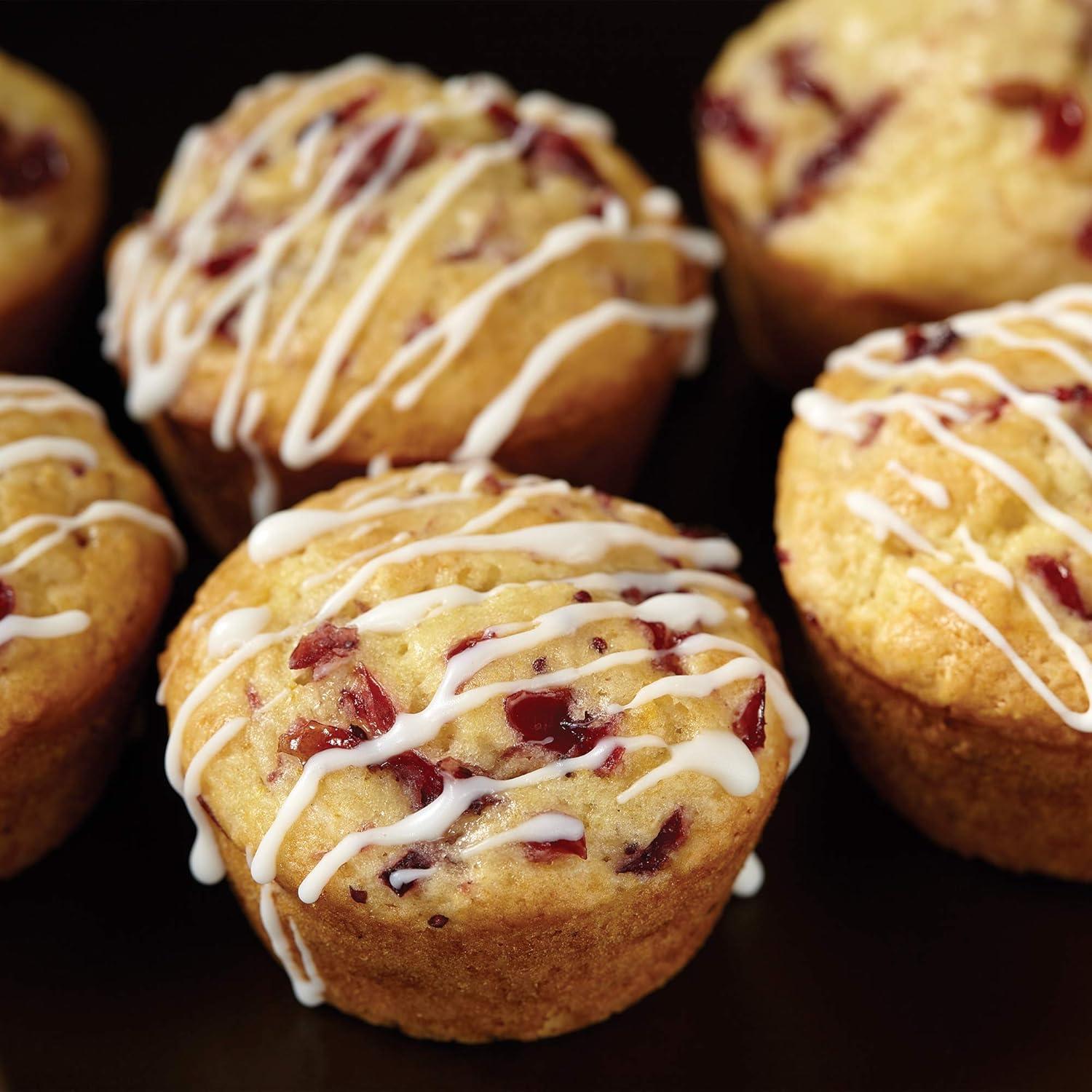 Wilton Wilton 12 Cup Non-Stick Muffin Pan
