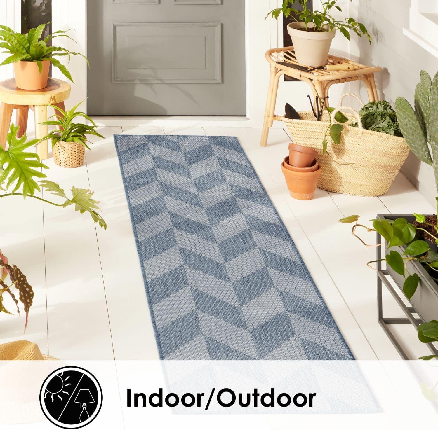 Nicole Miller Nicole Miller New York Patio Country Calla Herringbone Indoor/Outdoor Runner Area Rug