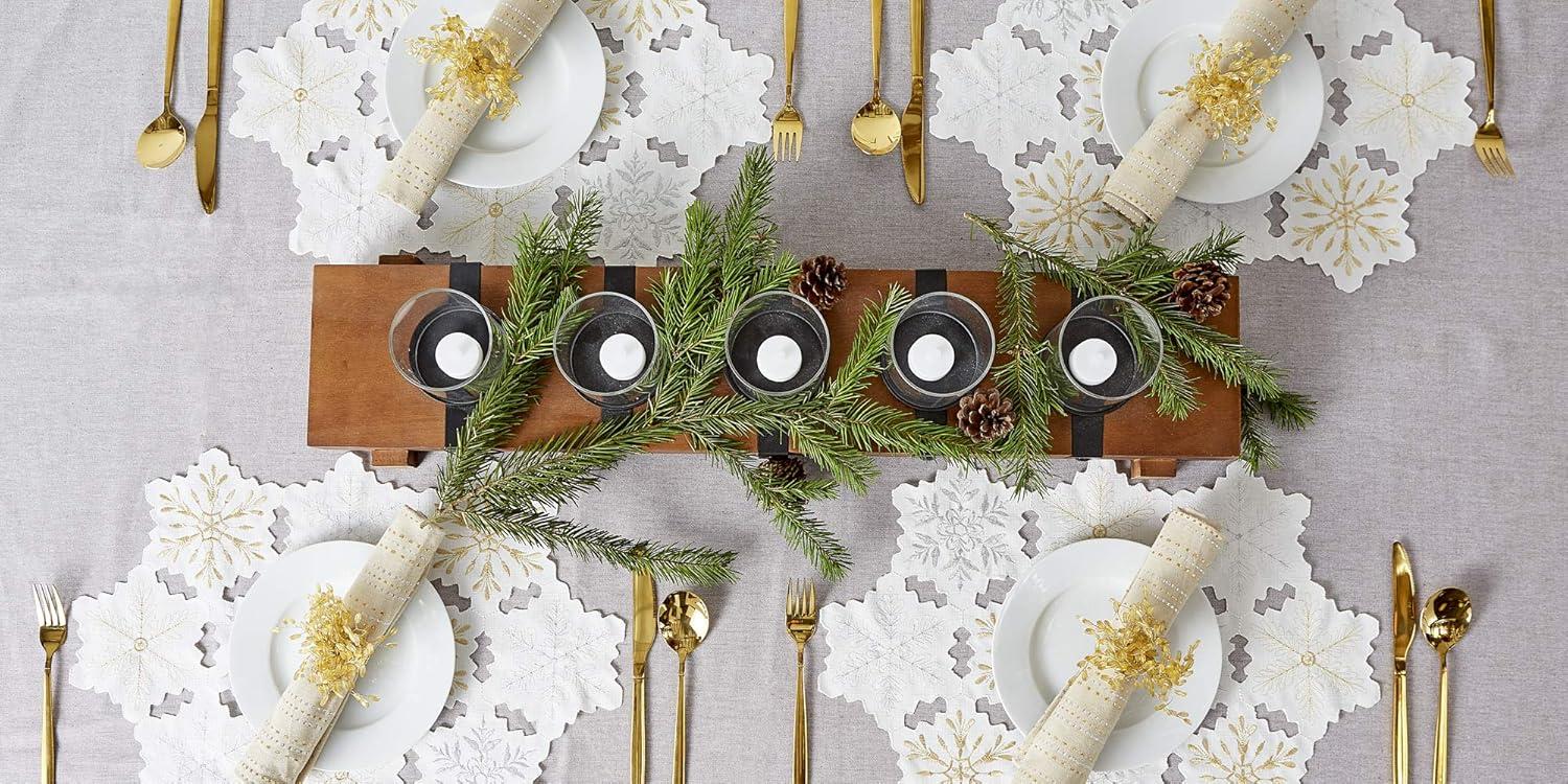 Embroidered Snowflake Placemat (Set of 4)
