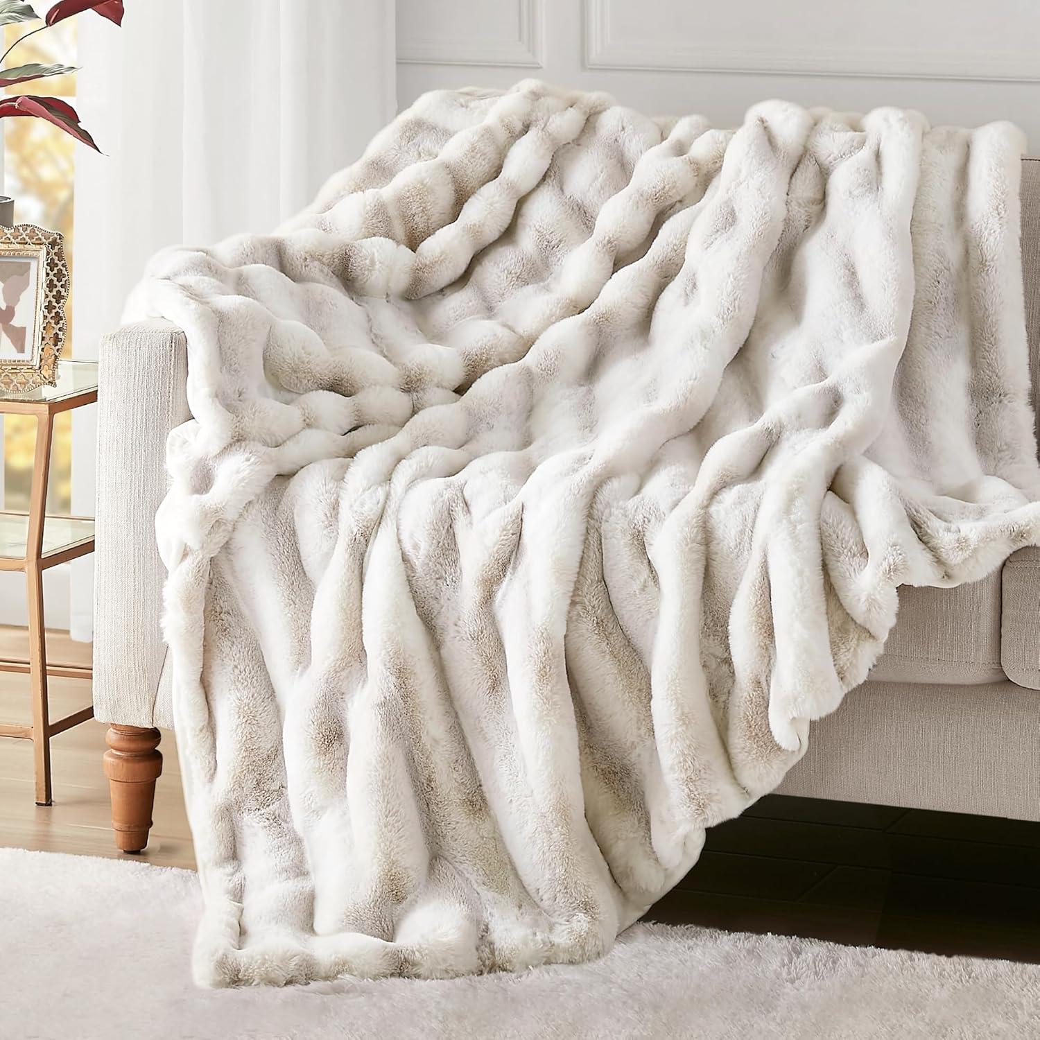 Frost Fox Faux Fur Plush Throw Blanket, 50"x60"