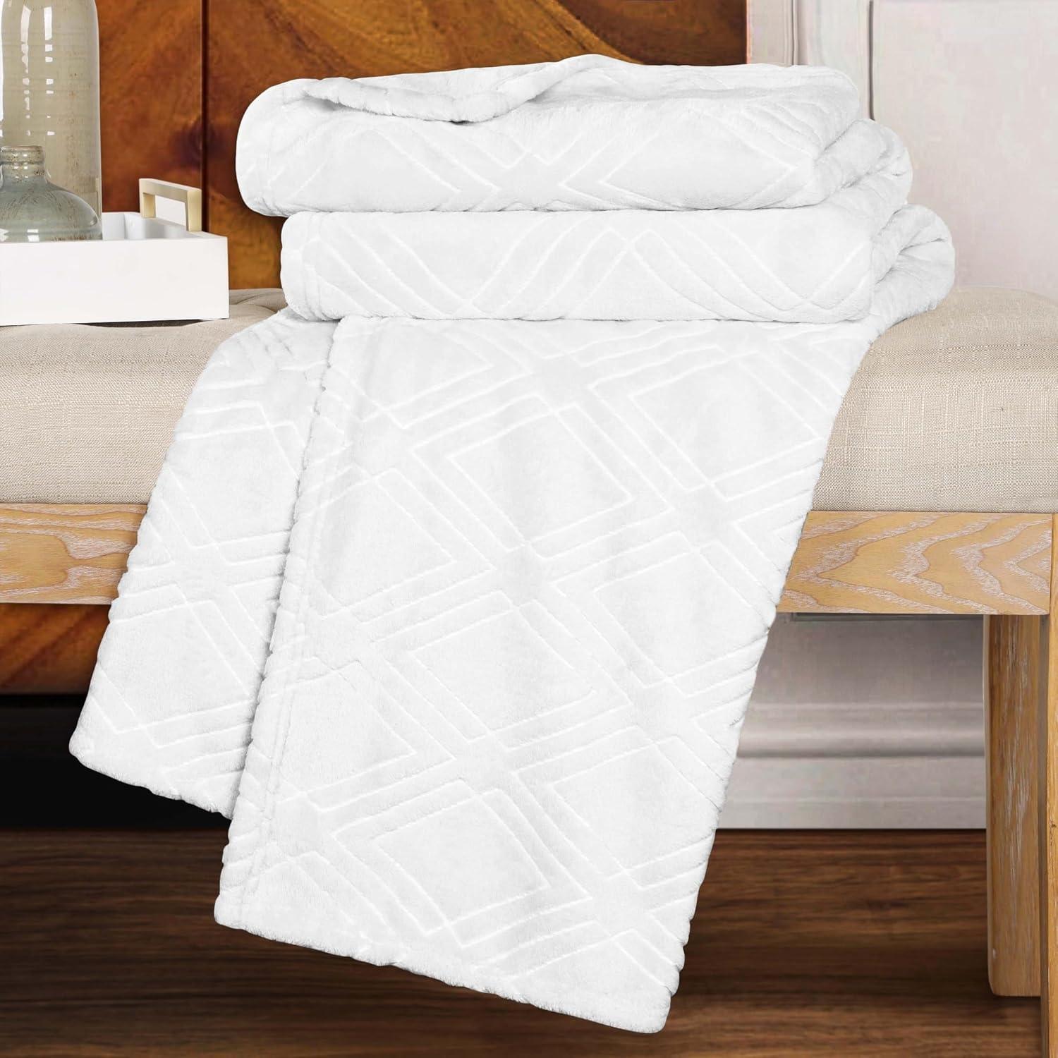 Superior Alaska Fleece Diamond Fluffy Blanket, Full/Queen, White