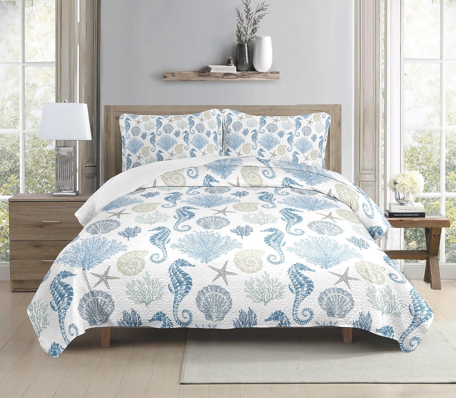 Coastal Quilt Set - Lightweight Soft Coastal Bedspread for Beach House Decor (Blue)