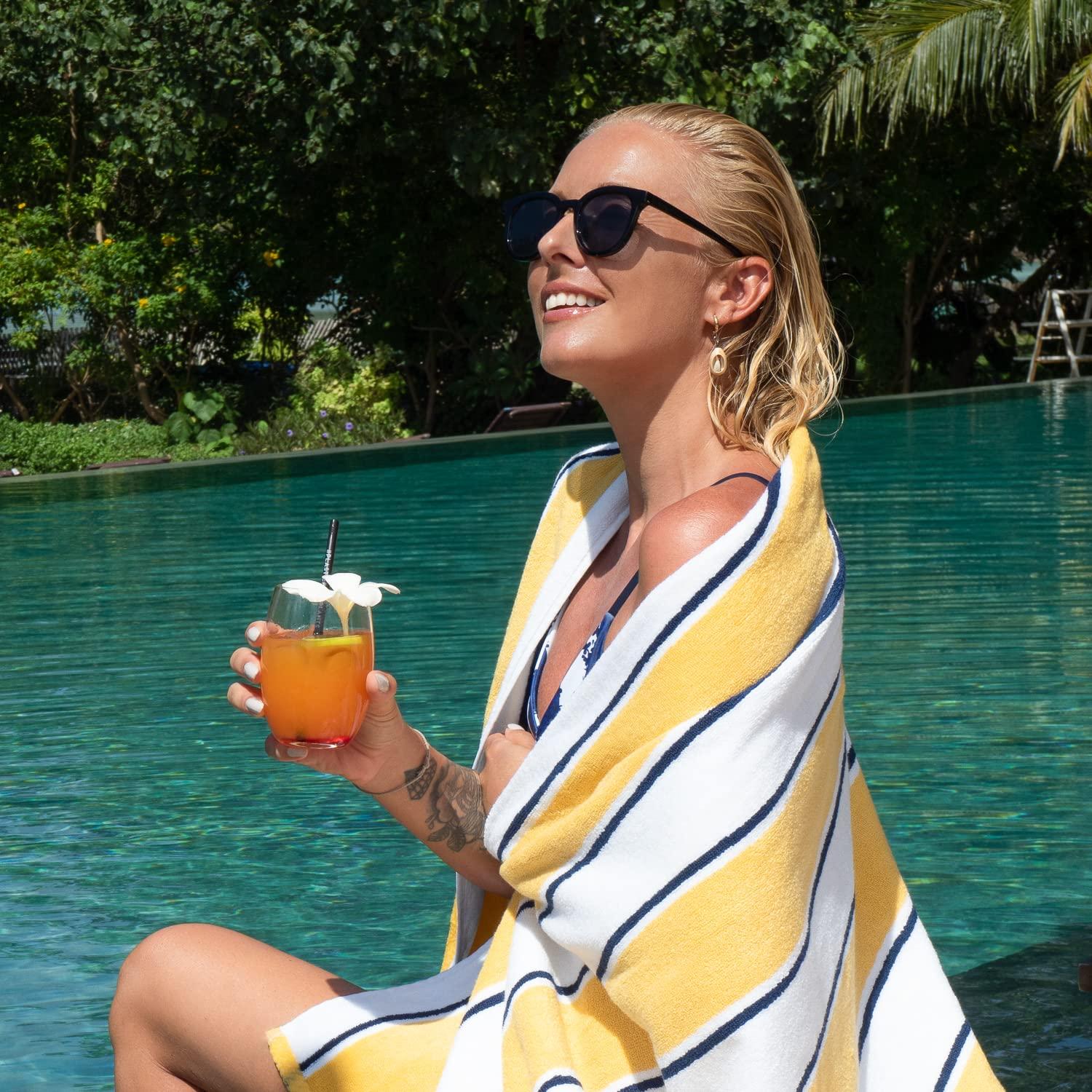 ArkwrightLLC Aston & Arden Pinstriped 100% Cotton Beach Towel 35x70